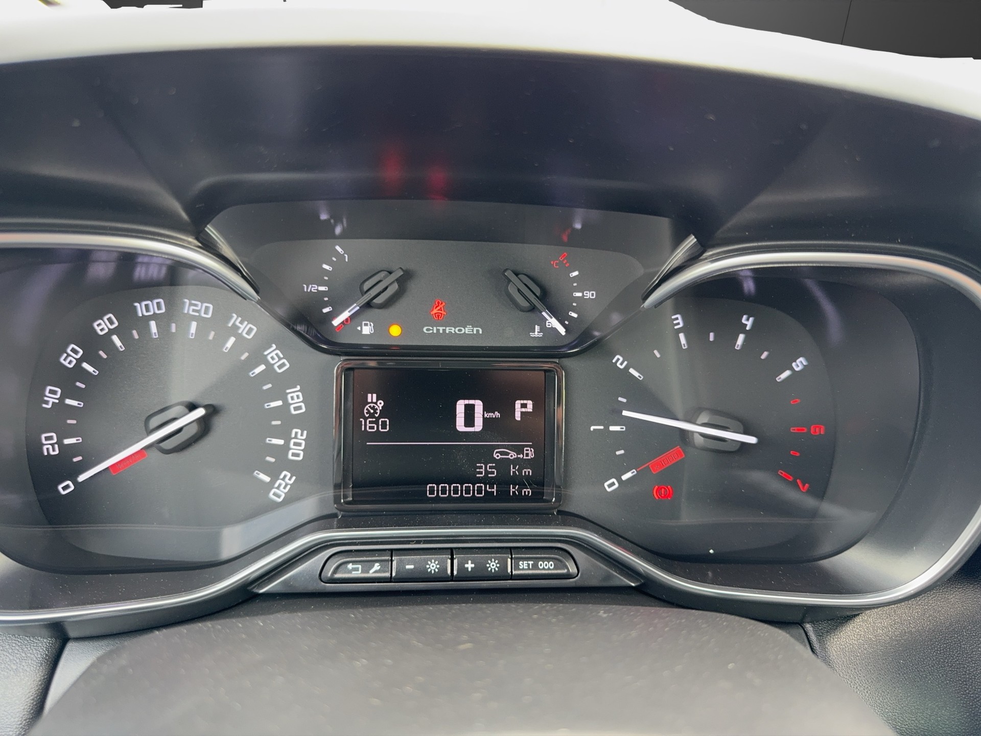 CITROEN C3 Aircross 1.2 Swiss Edition + EAT6-image-7