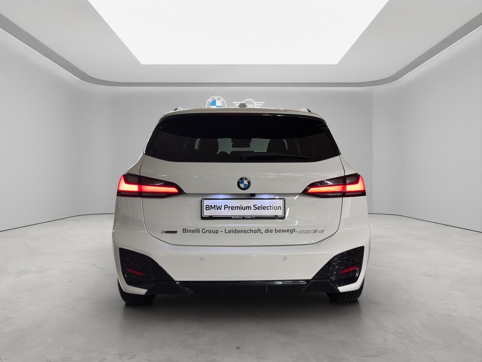 BMW 223d xDrive Active Tourer-showroom-element-3