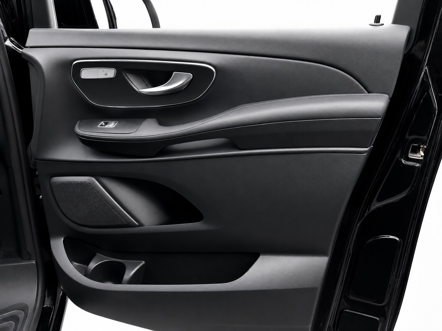 MERCEDES-BENZ V 250 d Avantgarde lang 4matic Van-image-15