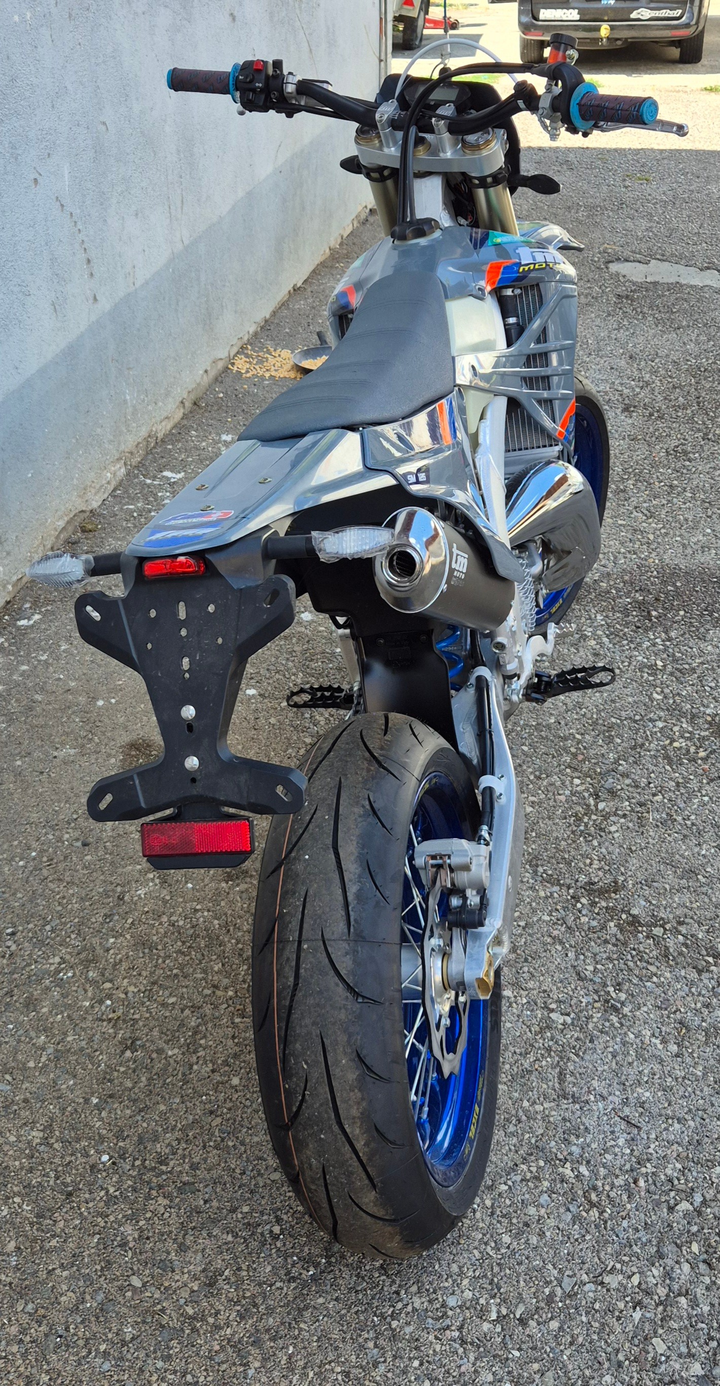 TM SMR FI ES 125-image-2
