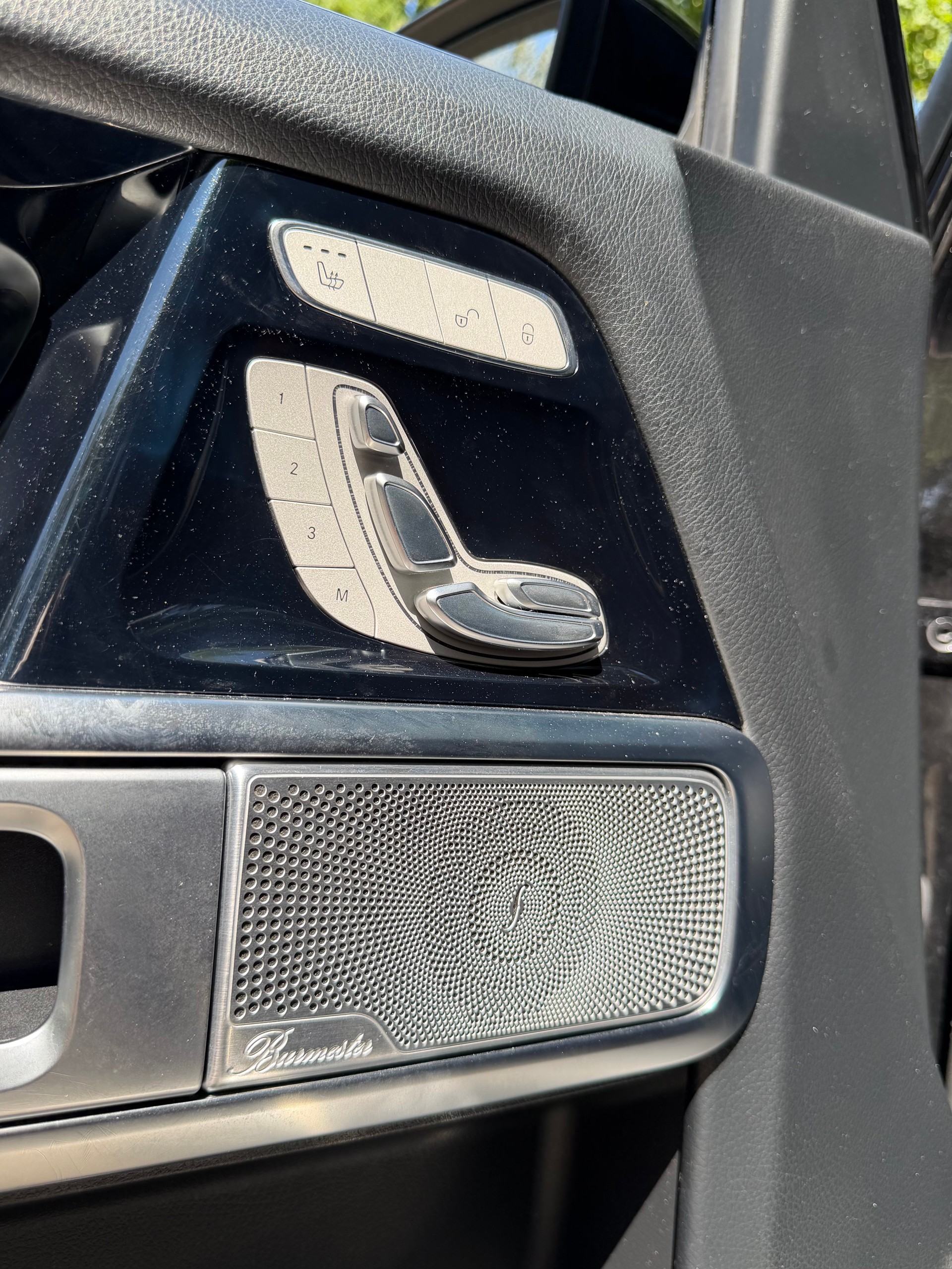 MERCEDES-BENZ G 500 AMG Line 9G-Tronic-image-12