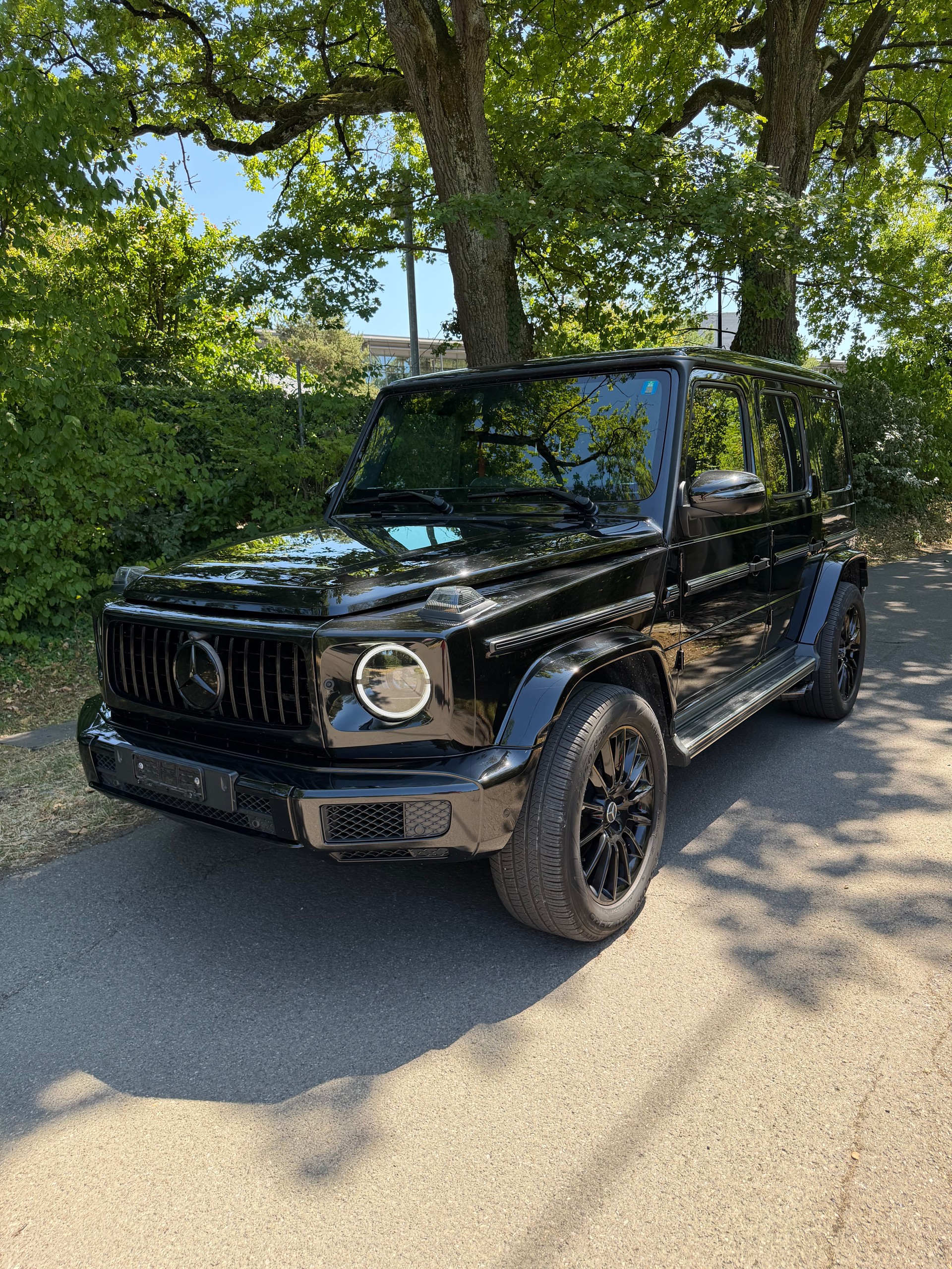 MERCEDES-BENZ G 500 AMG Line 9G-Tronic-image-2