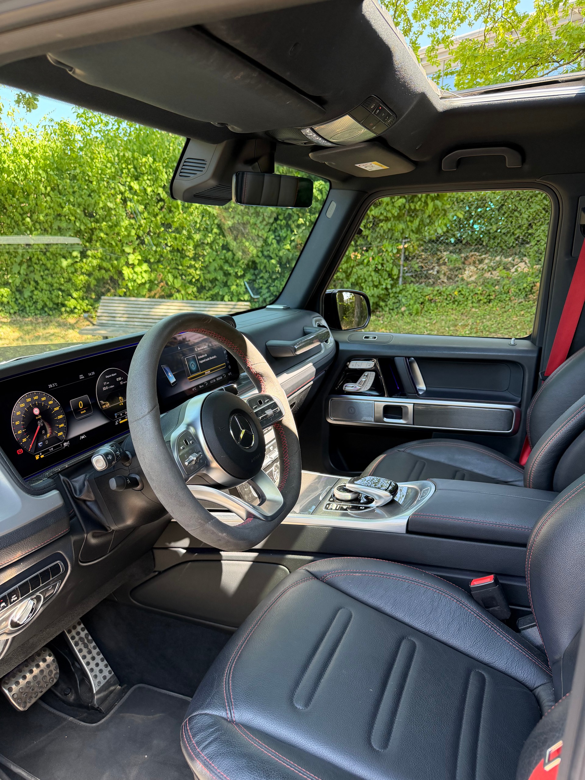 MERCEDES-BENZ G 500 AMG Line 9G-Tronic-image-8