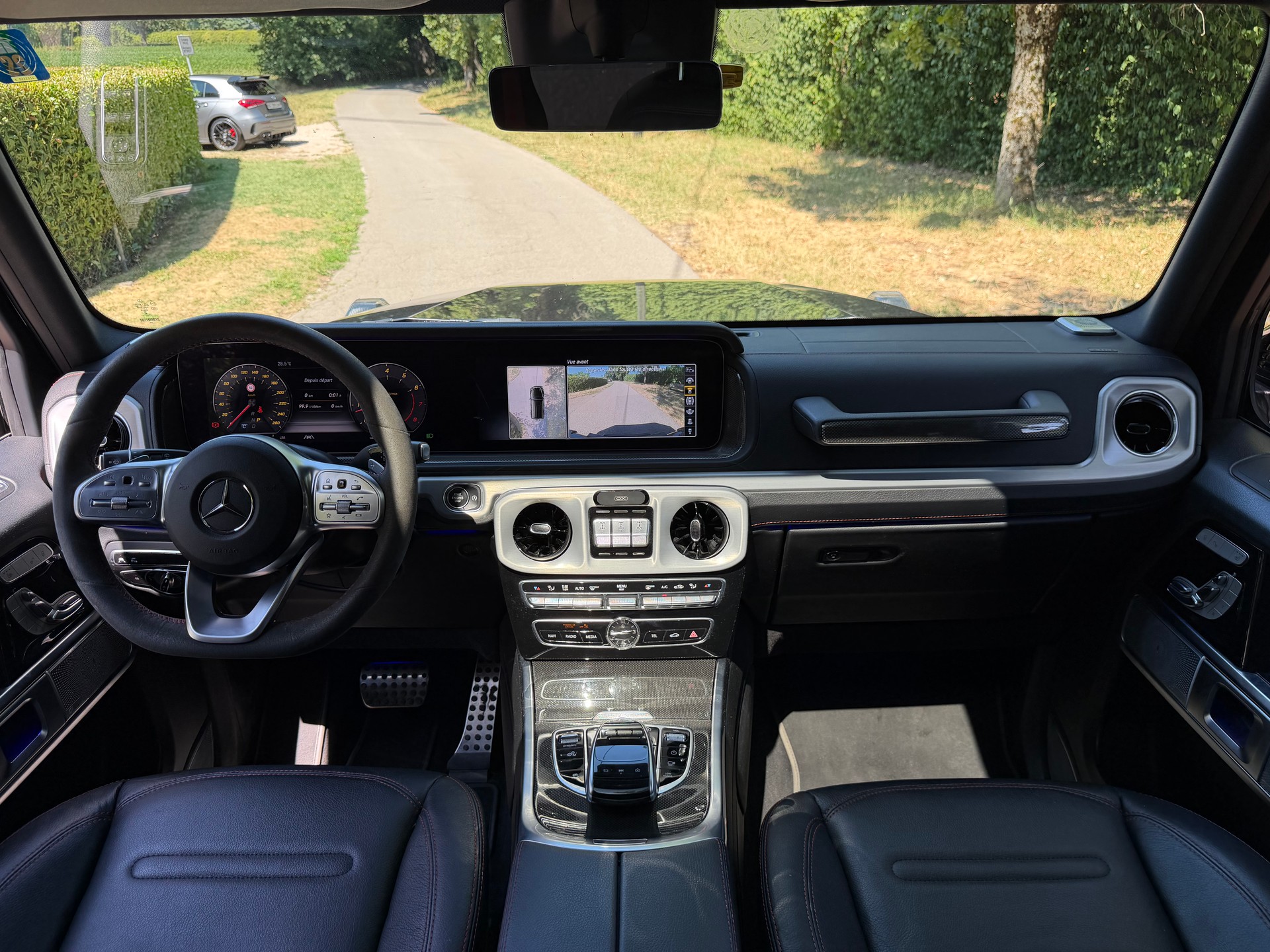 MERCEDES-BENZ G 500 AMG Line 9G-Tronic-image-9