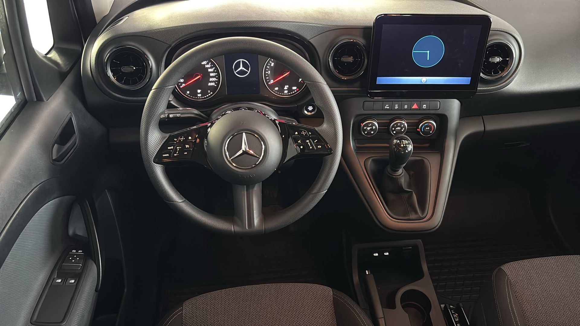 MERCEDES-BENZ Citan 110 Base-image-1