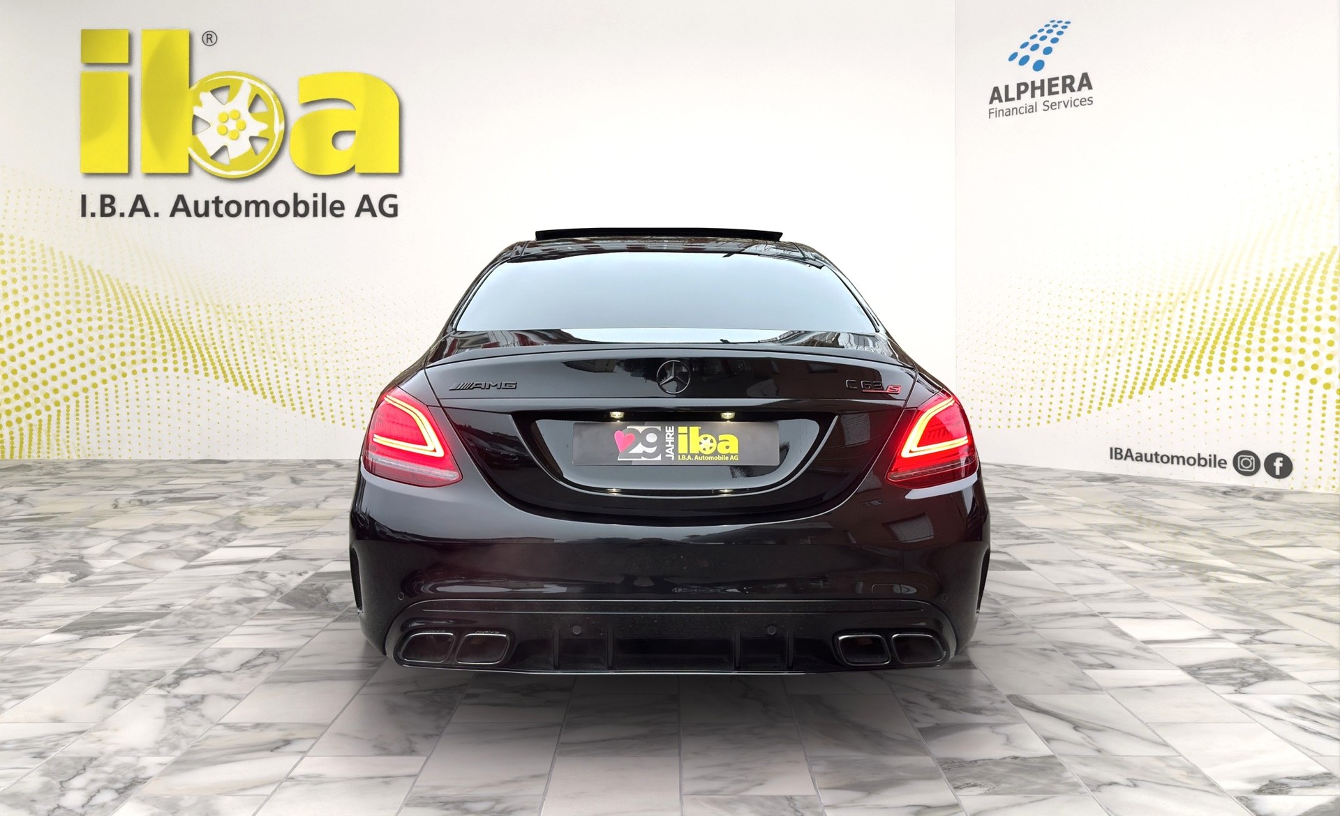 MERCEDES-BENZ C 63 S AMG Performance FACELIFT-showroom-element-3