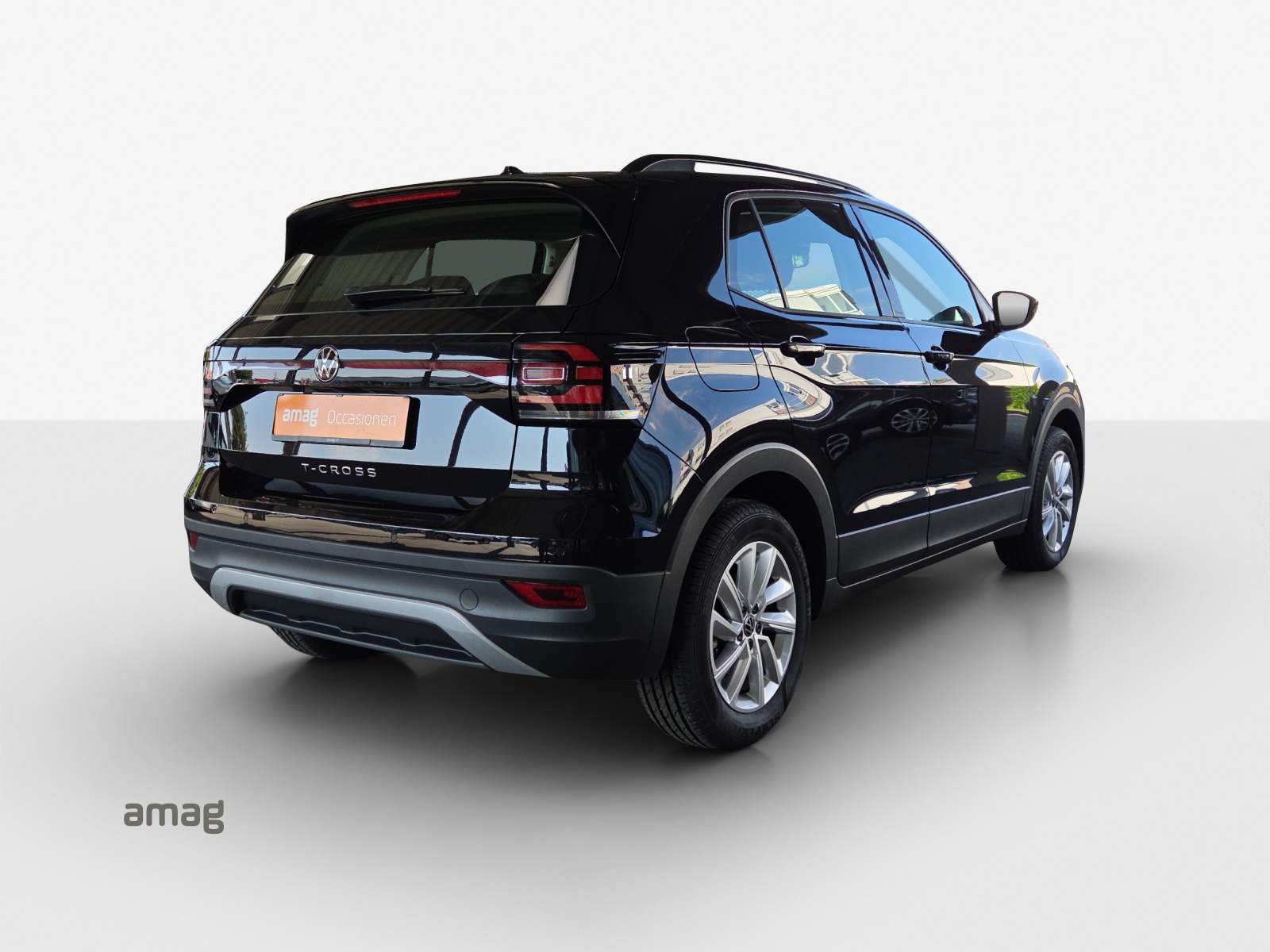 VW T-Cross 1.0 TSI Life DSG-image-4