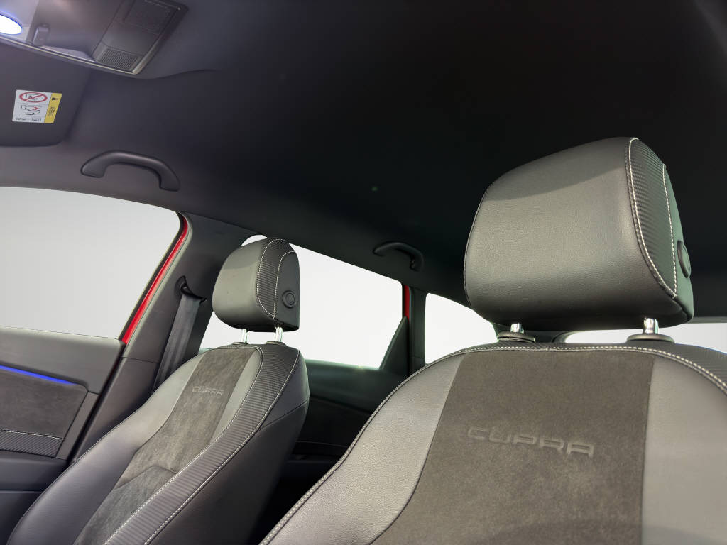 SEAT Leon ST 2.0 TSI 300 Cupra 4Drive DSG-image-15