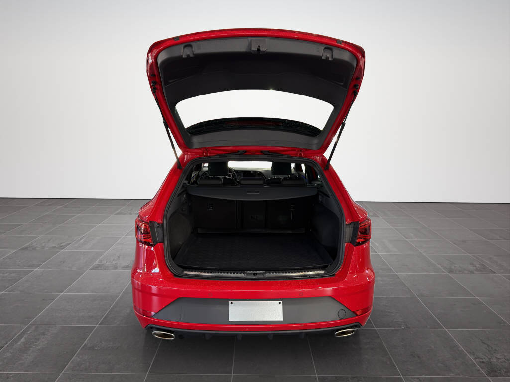SEAT Leon ST 2.0 TSI 300 Cupra 4Drive DSG-image-14