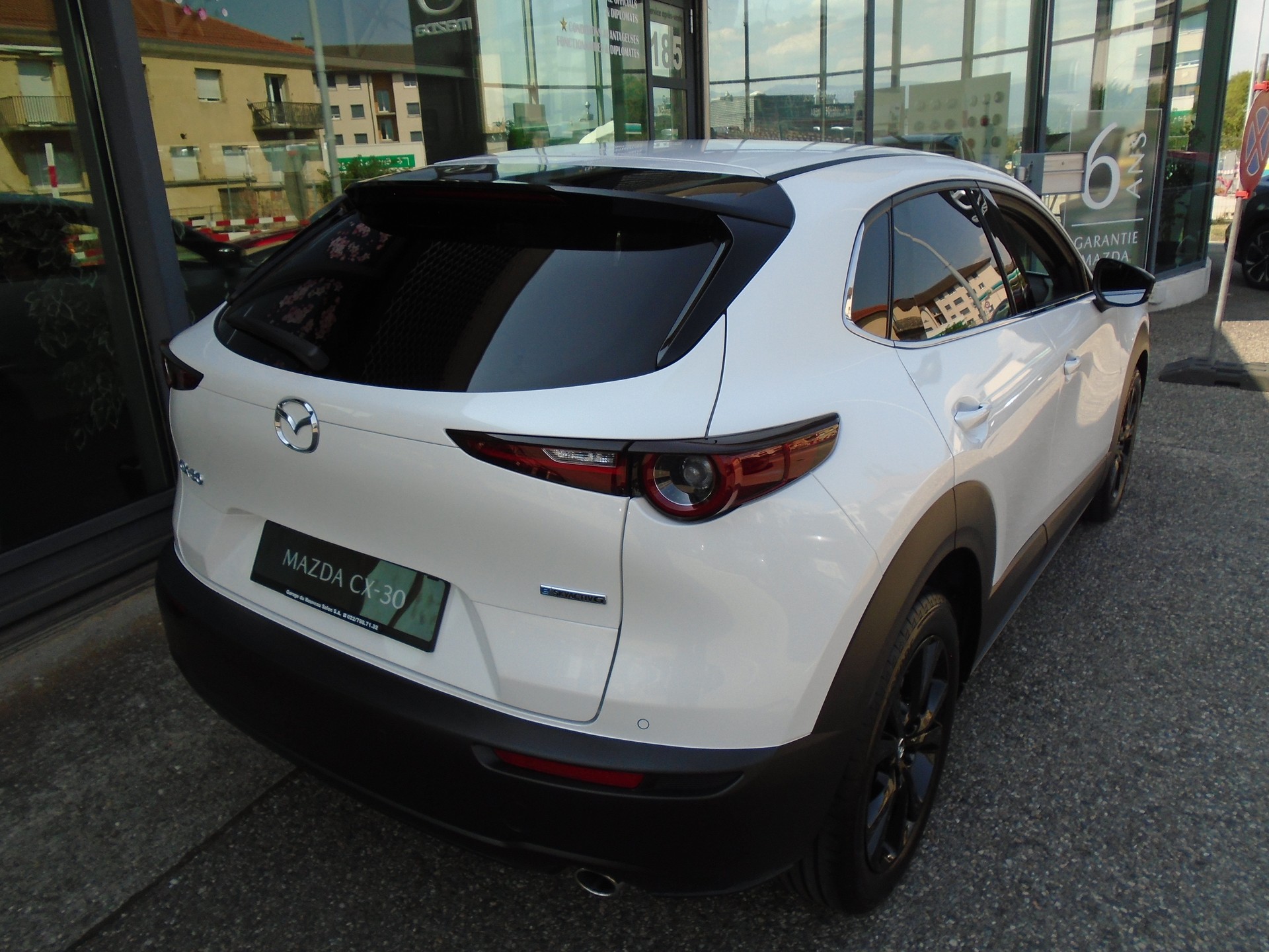 MAZDA CX-30 SKYACTIV-G 140 M Hybrid Homura FWD AT-image-3