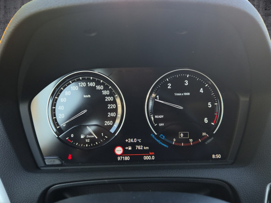 BMW 118d xDrive Ed. M Sport-image-9