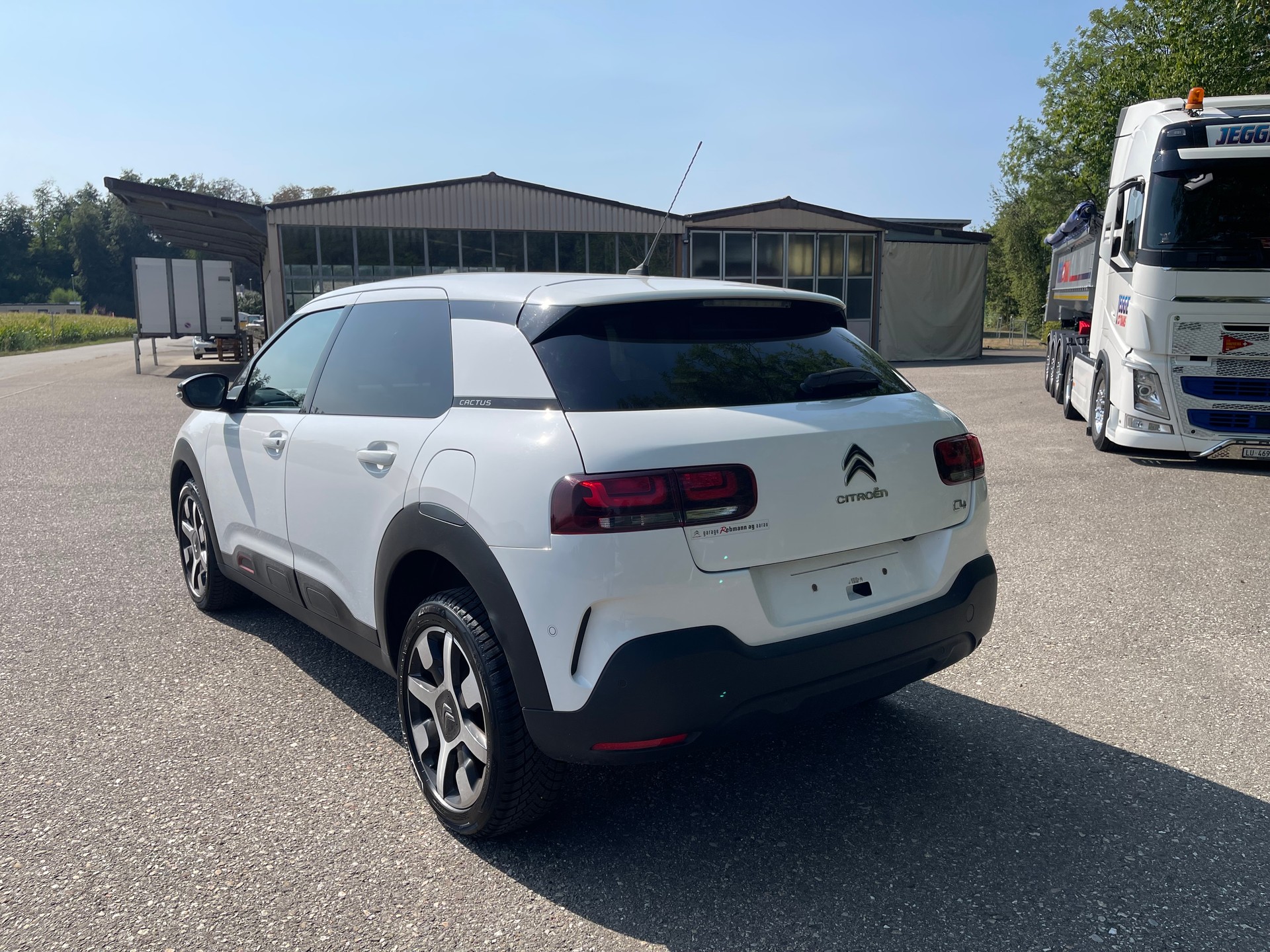 CITROEN C4 Cactus 1.2 PureT Origins-image-2