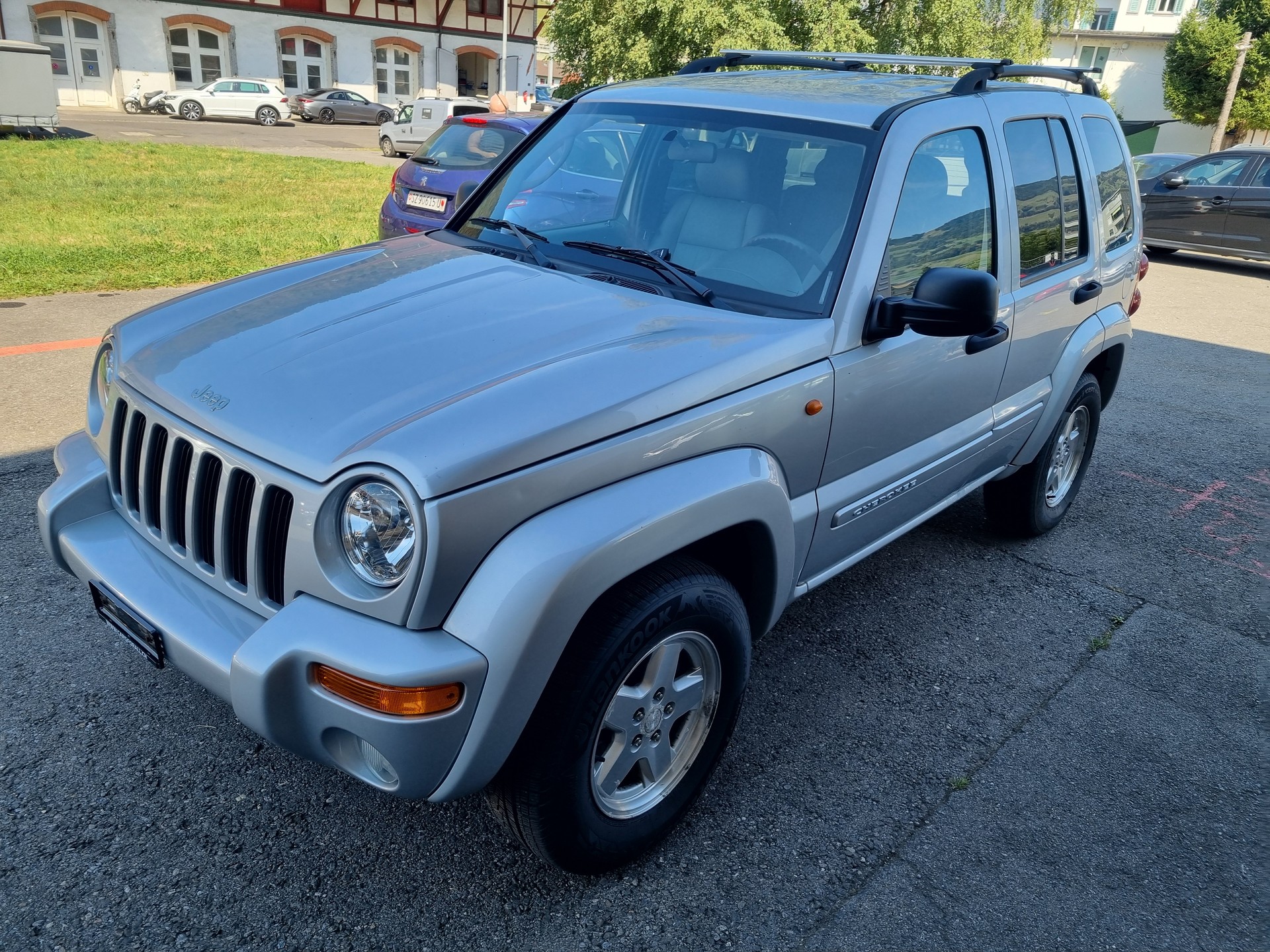 JEEP Cherokee 2.8 CRD Limited-image-0