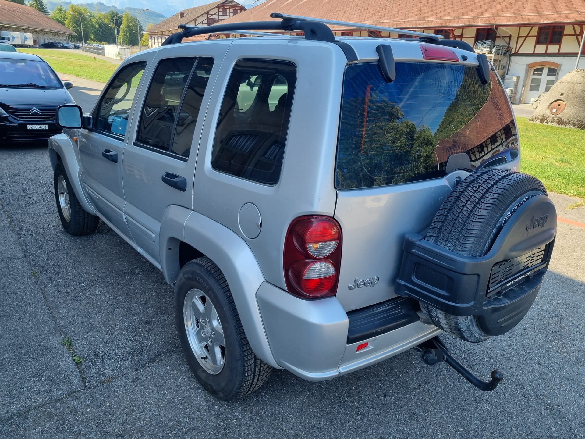 JEEP Cherokee 2.8 CRD Limited-image-1