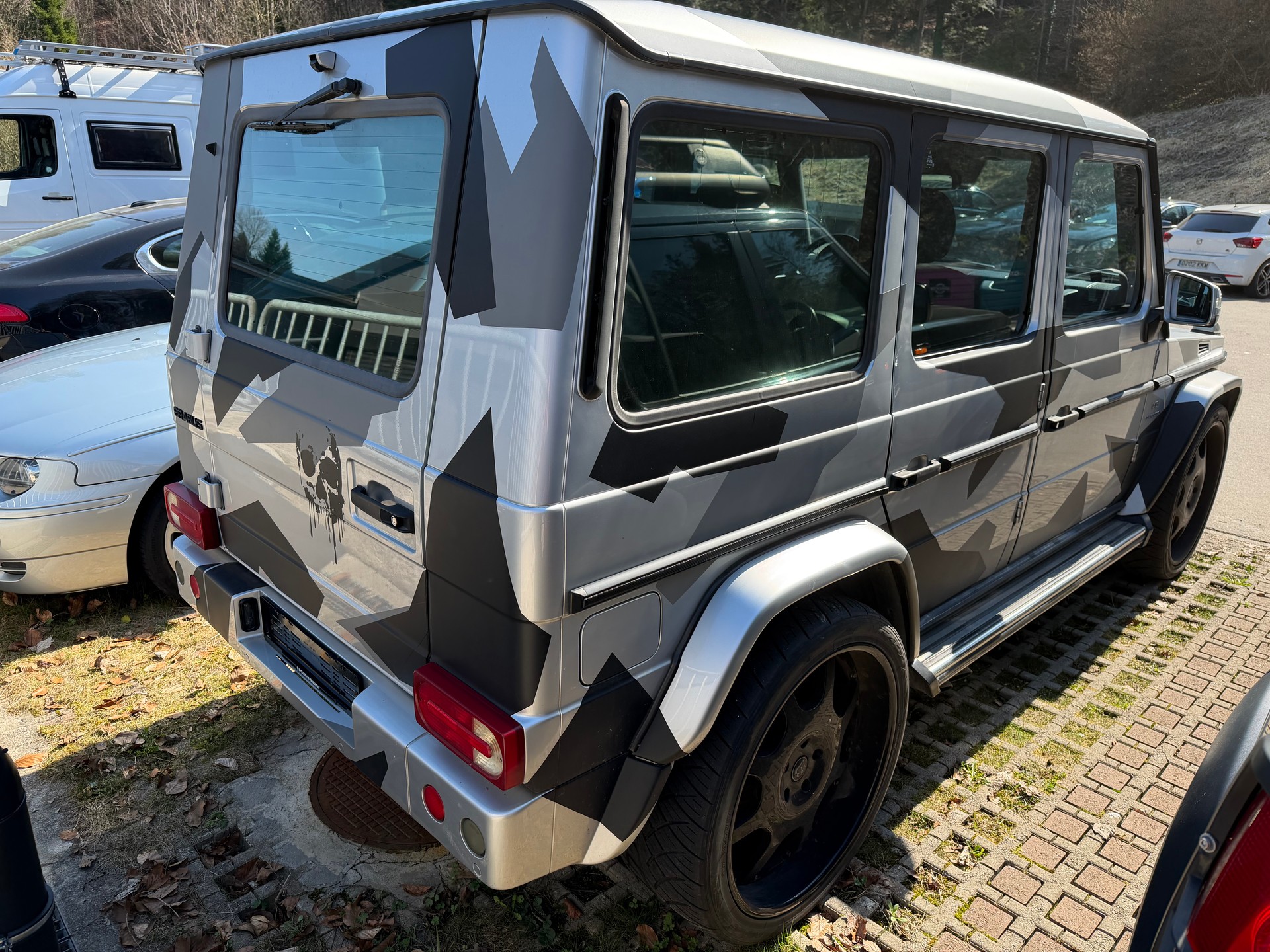 MERCEDES-BENZ G 55 AMG lang-image-3