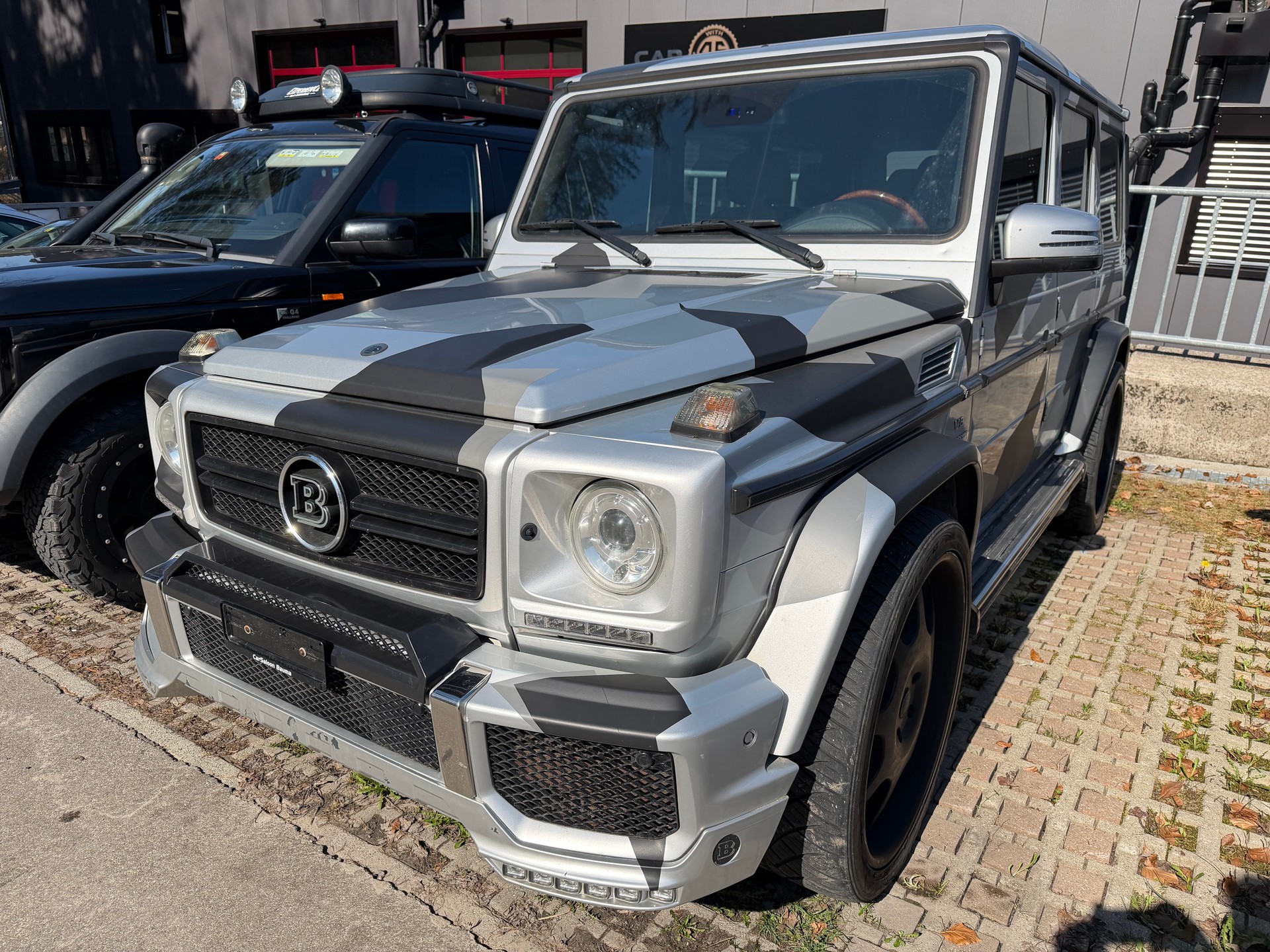 MERCEDES-BENZ G 55 AMG lang-image-1