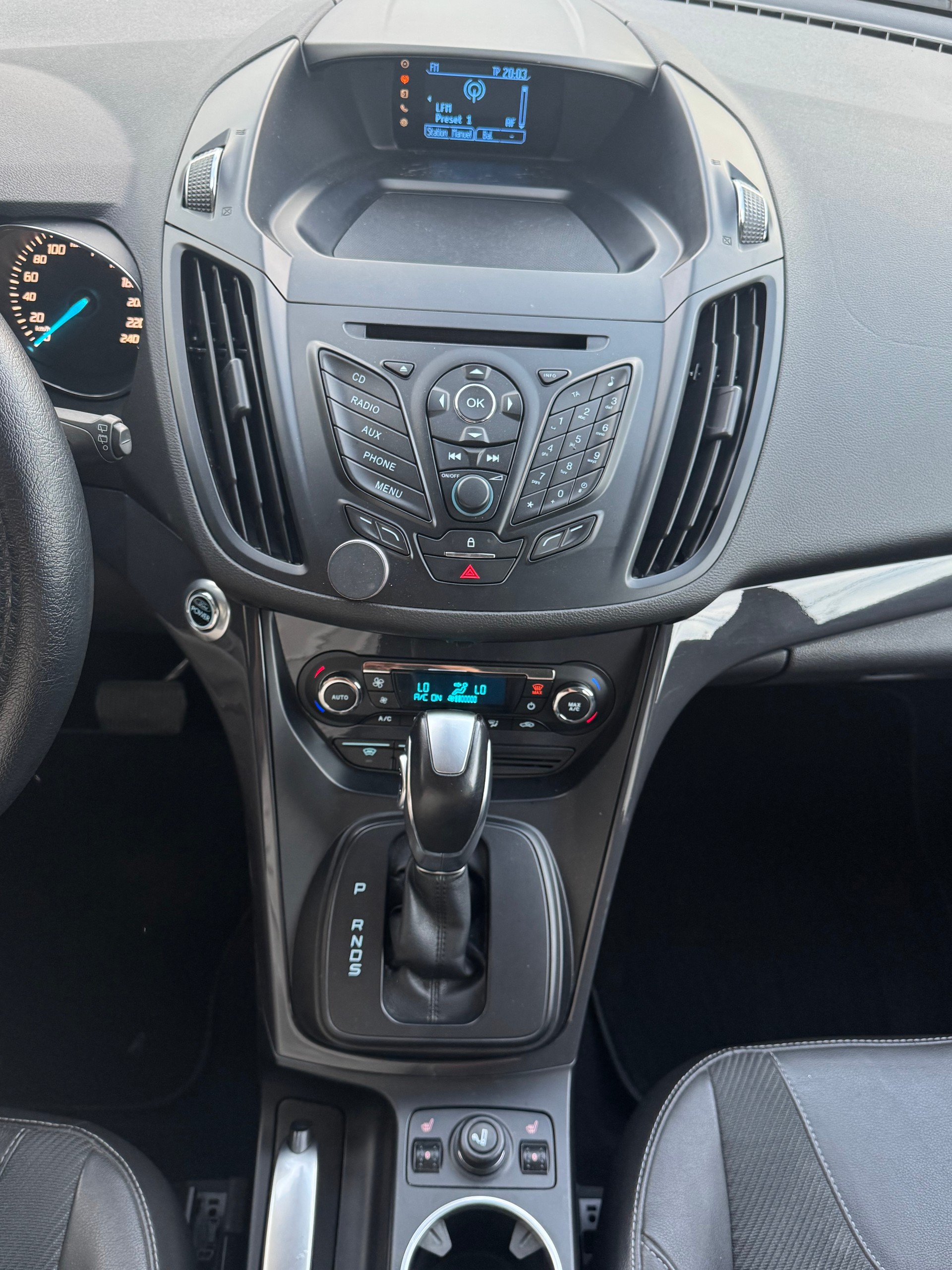 FORD Kuga 1.6 SCTi Titanium 4WD Automatic-image-10