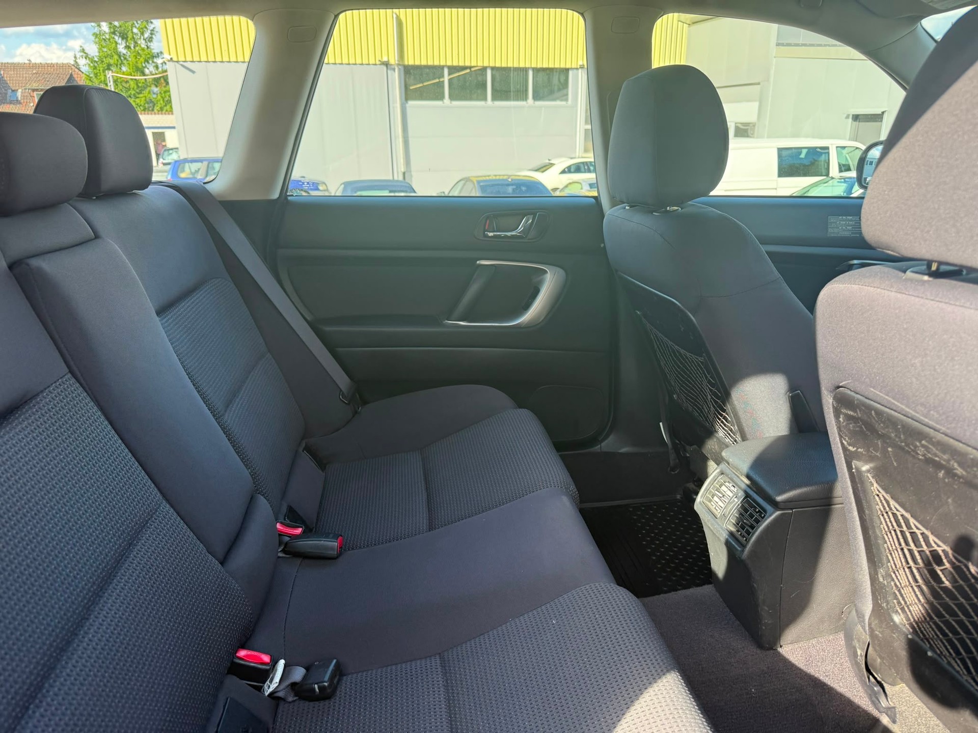 SUBARU Outback 3.0R AWD H6 Automatic-image-9