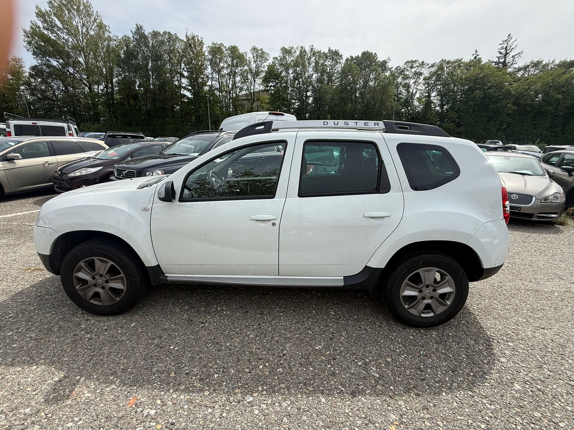 DACIA Duster 1.2 T Lauréate 4x4-image-3