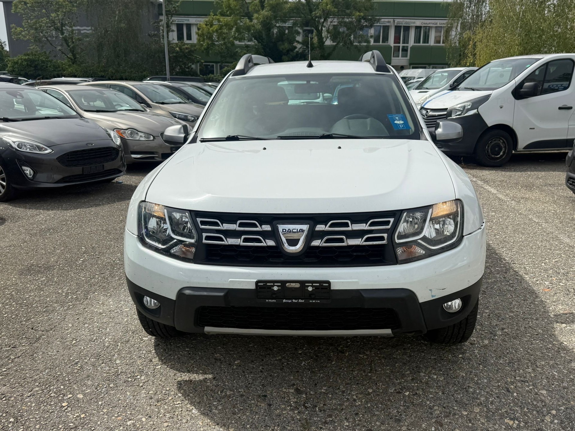 DACIA Duster 1.2 T Lauréate 4x4-image-0