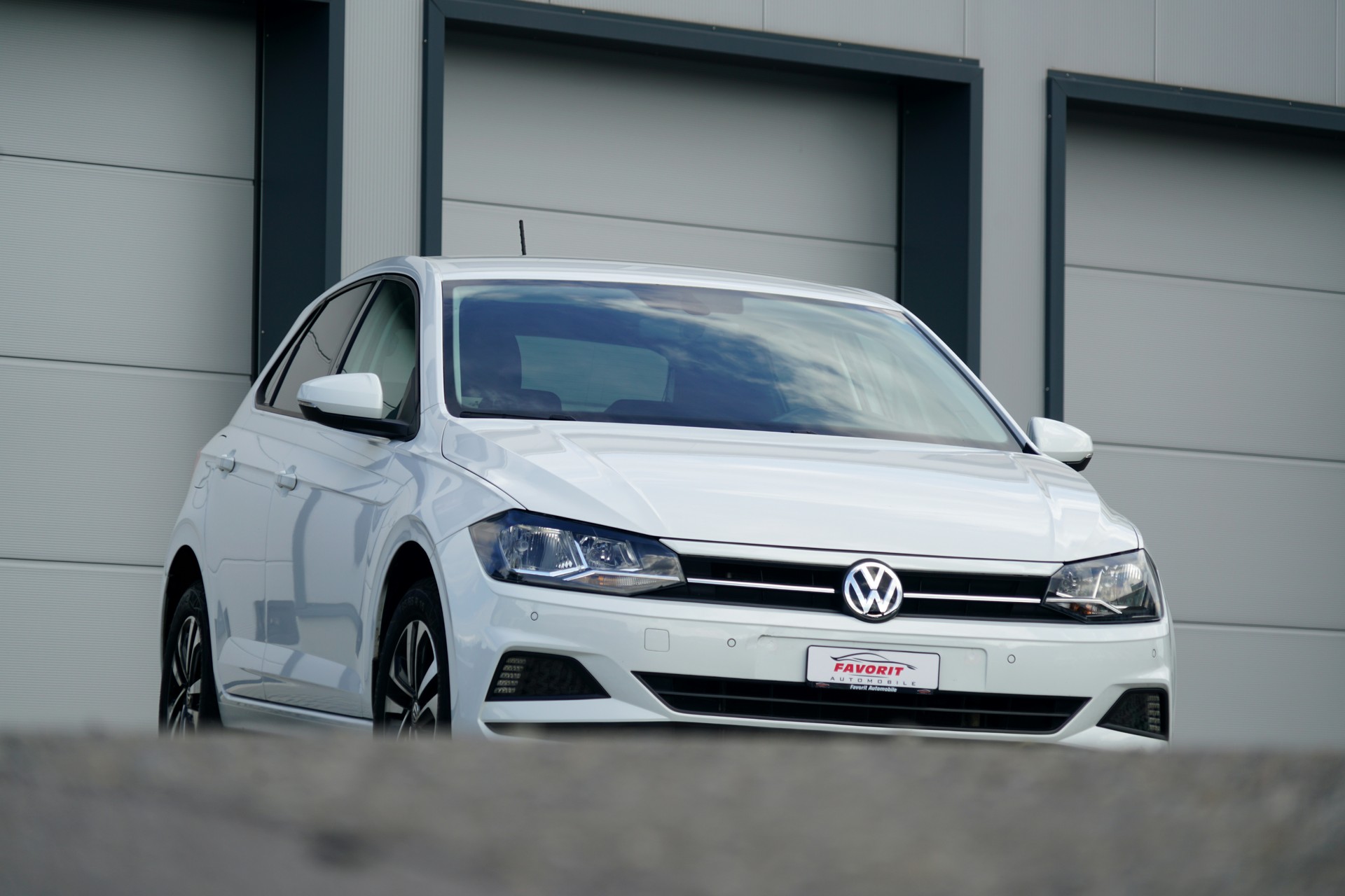VW Polo 1.0 BMT United DSG-image-10