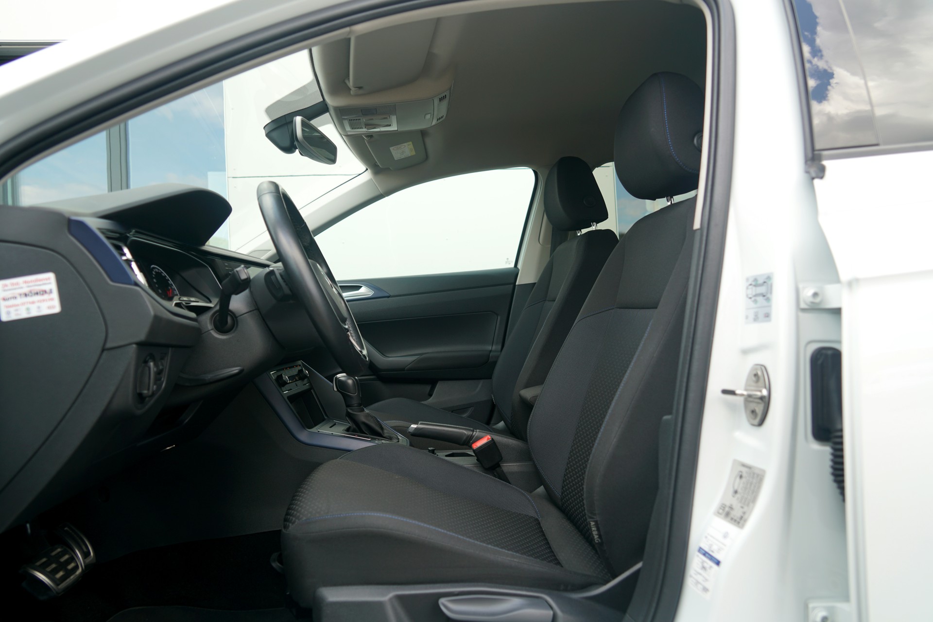 VW Polo 1.0 BMT United DSG-image-4