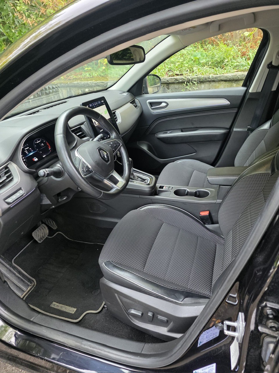 RENAULT 1.3 TCe techno EDC-image-3