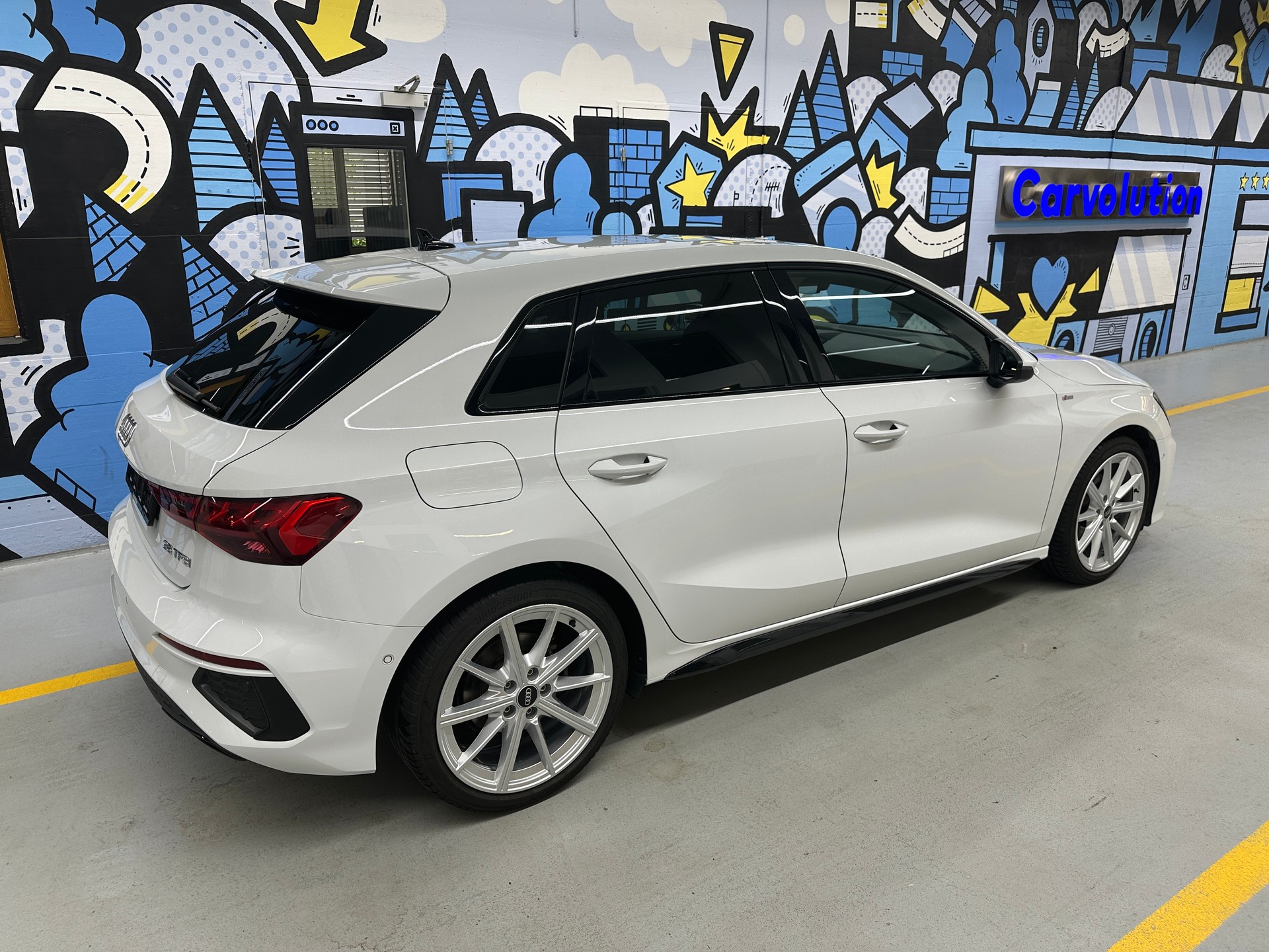 AUDI A3 Sportback 35 TFSI S line S-tronic-image-3