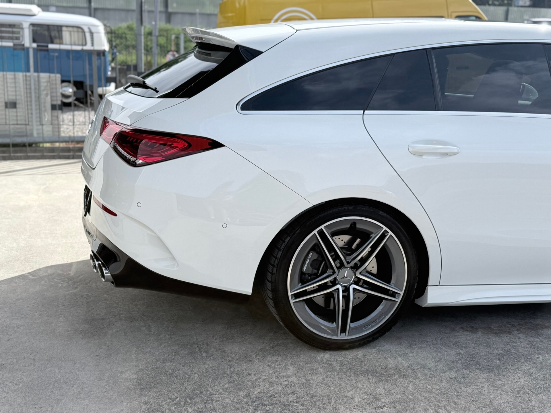 MERCEDES-BENZ CLA Shooting Brake 45 AMG 4Matic+ 8G-DCT-image-5