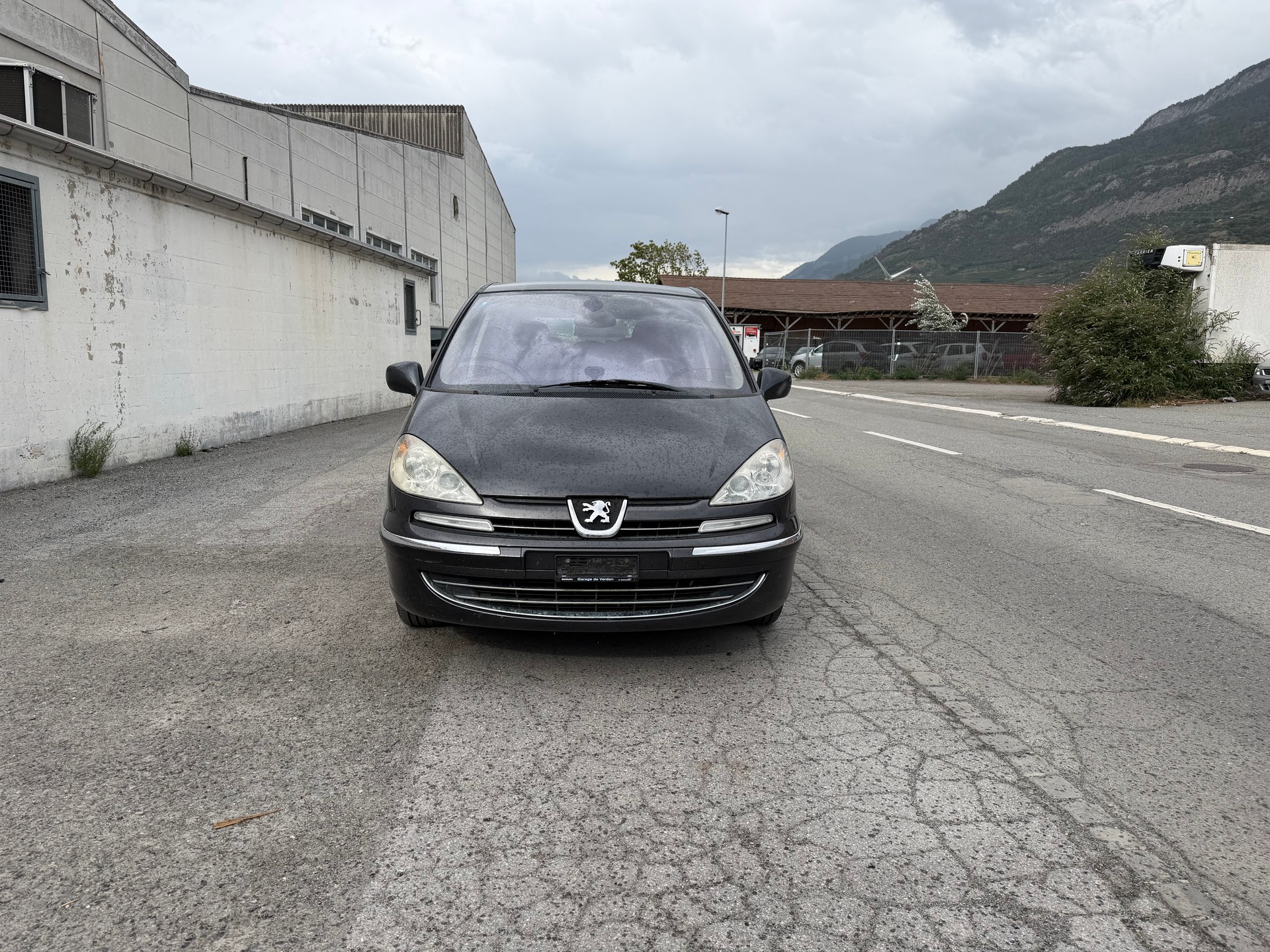 PEUGEOT 807 2.0 16V HDi Family+-image-8
