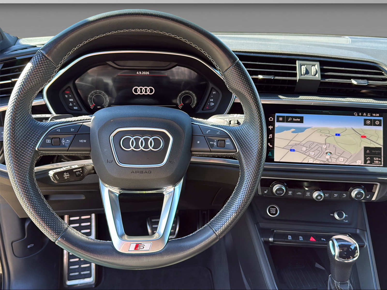 AUDI Q3 1.5 35 TFSI S line S-Tronic-image-16