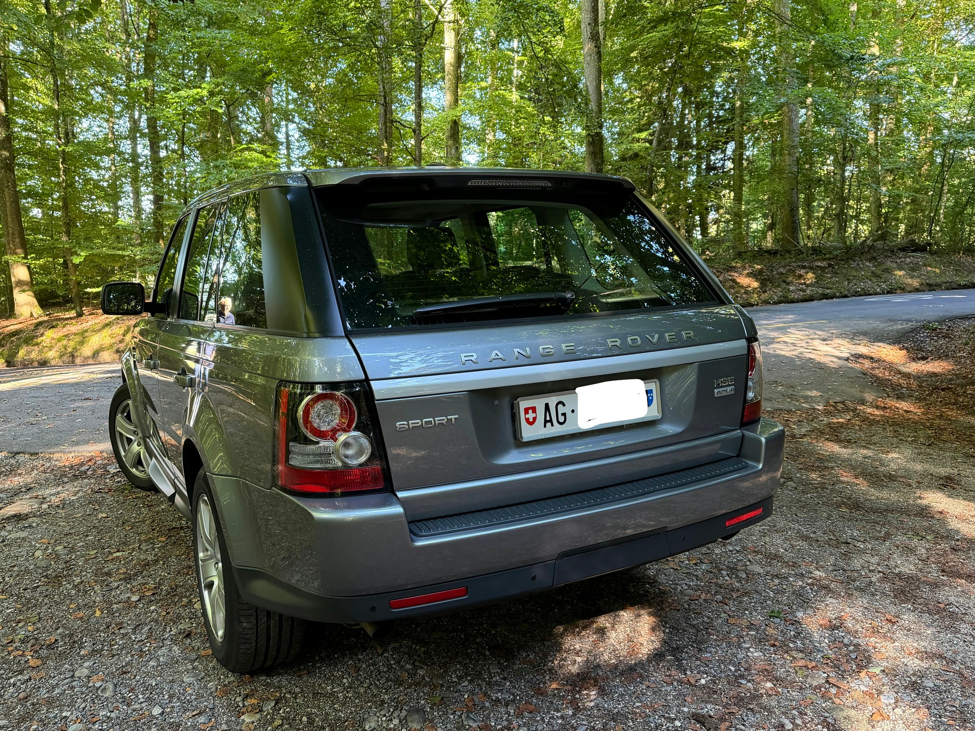 LAND ROVER 3.0 SDV6 HSE-image-1