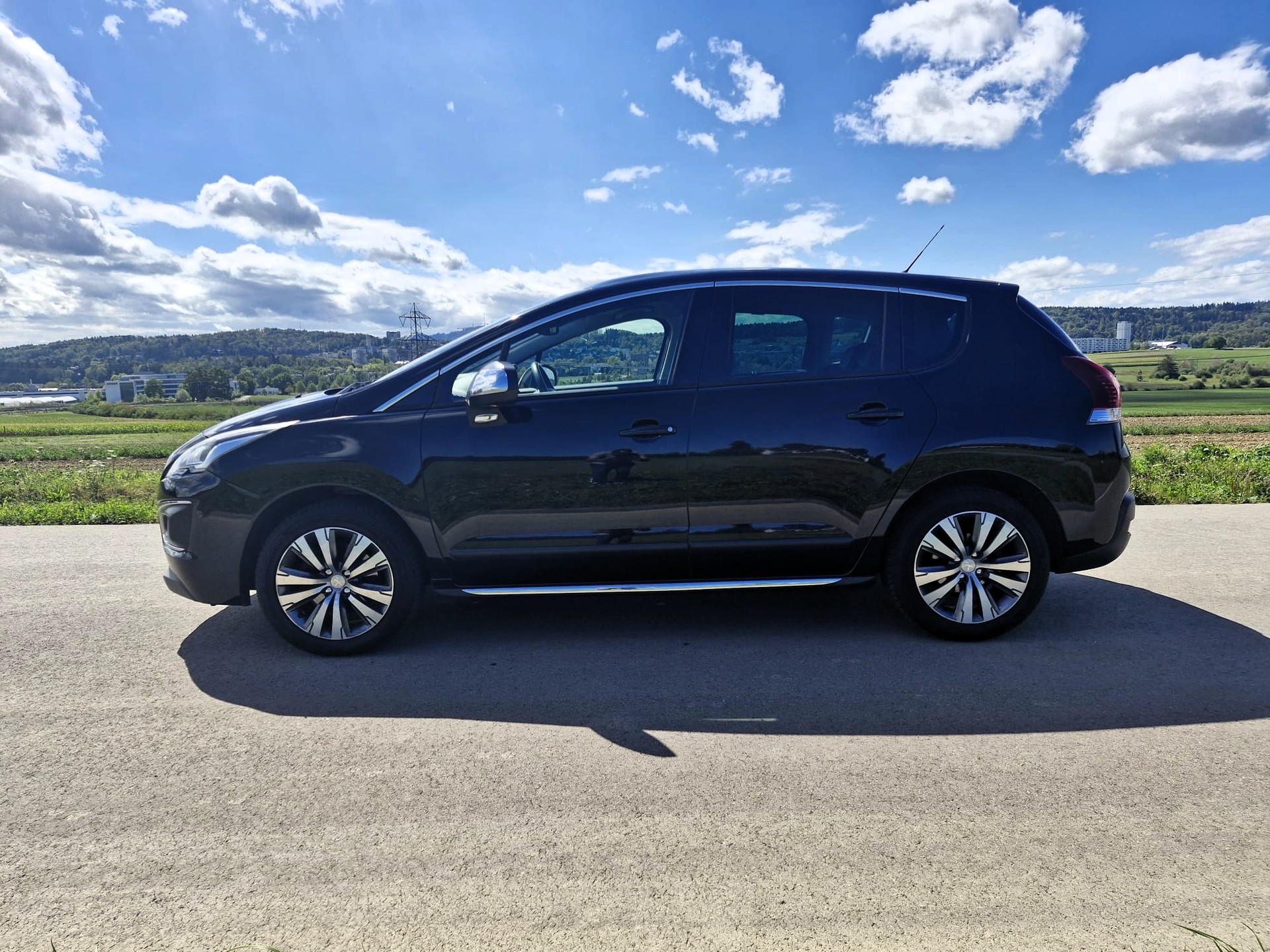 PEUGEOT 3008 1.6 16V T Platinum Tiptronic-image-2