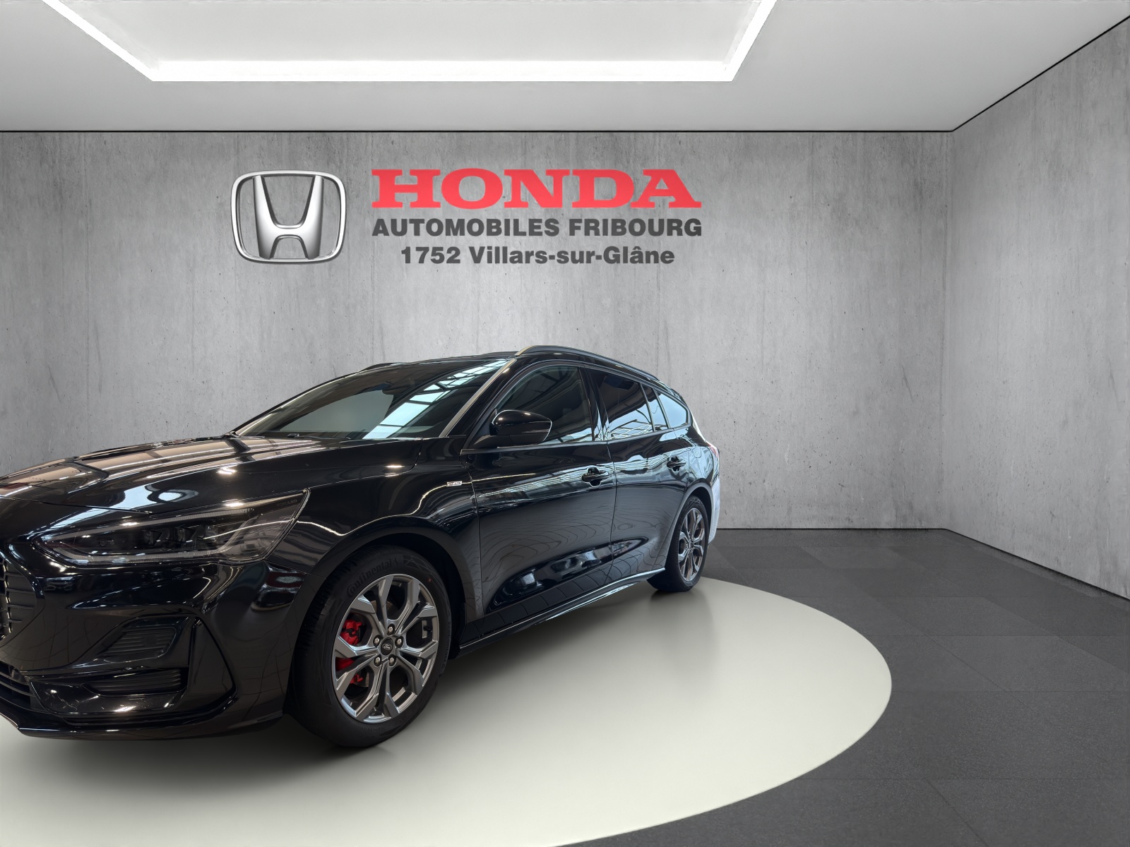 FORD Focus Station Wagon 1.0i EcoB Hybrid 155 ST-Line X-image-2