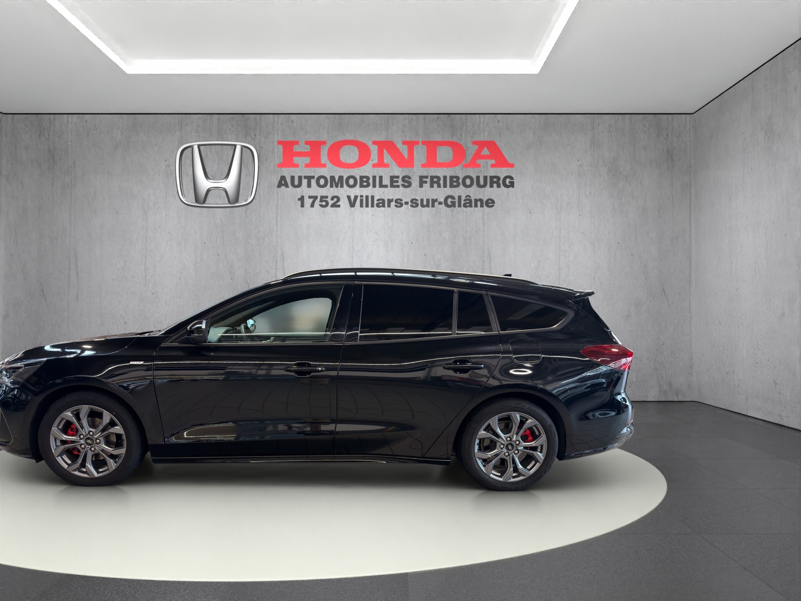 FORD Focus Station Wagon 1.0i EcoB Hybrid 155 ST-Line X-image-3