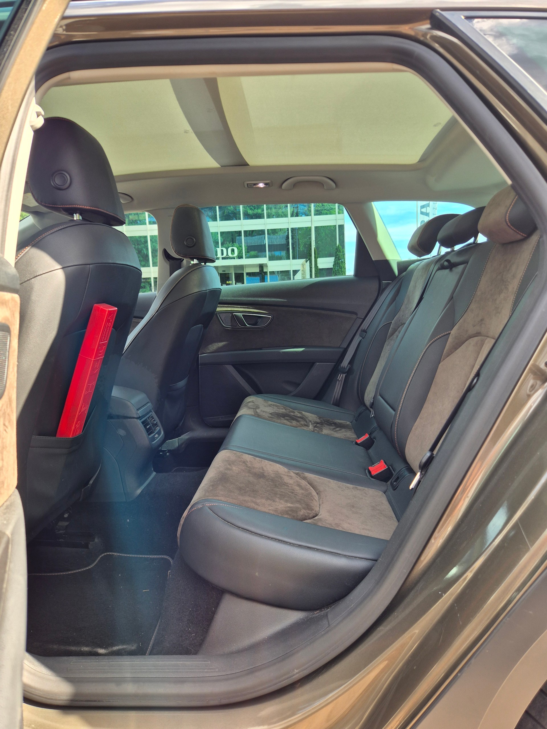 SEAT 1.8 TSI 4Drive DSG-image-8