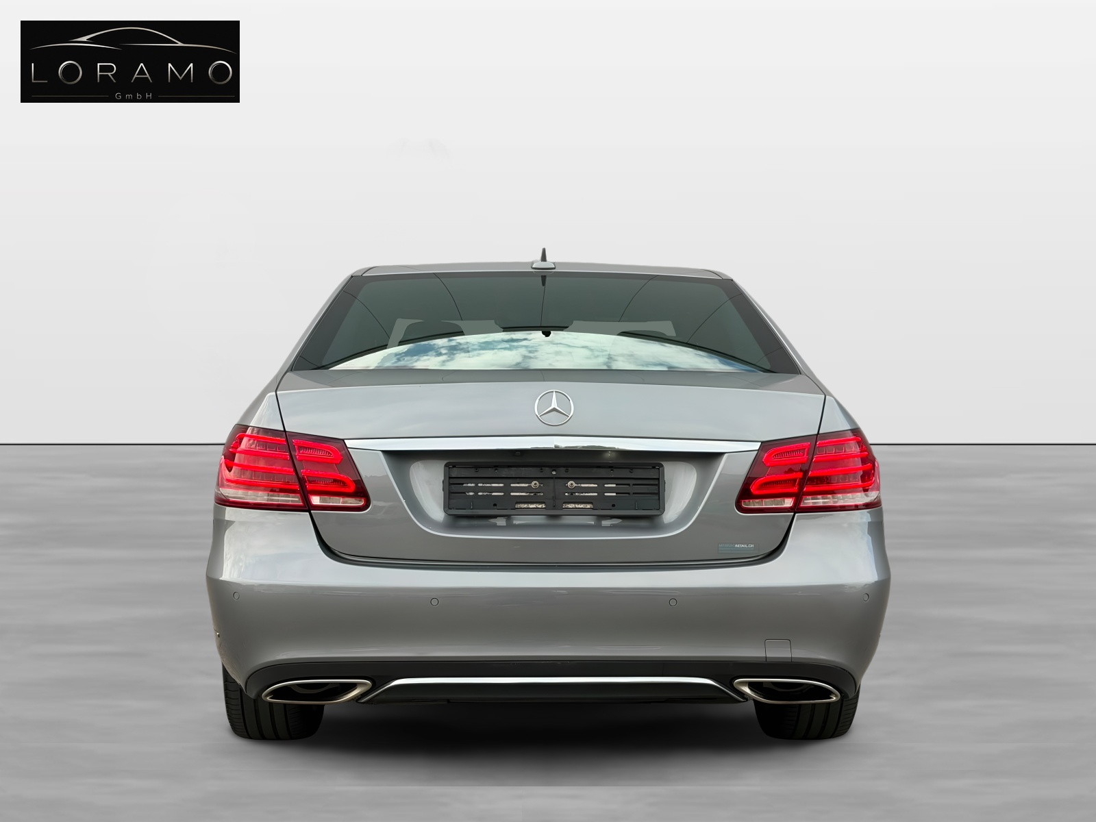 MERCEDES-BENZ E 400 Avantgarde 4Matic 7G-Tronic-image-5
