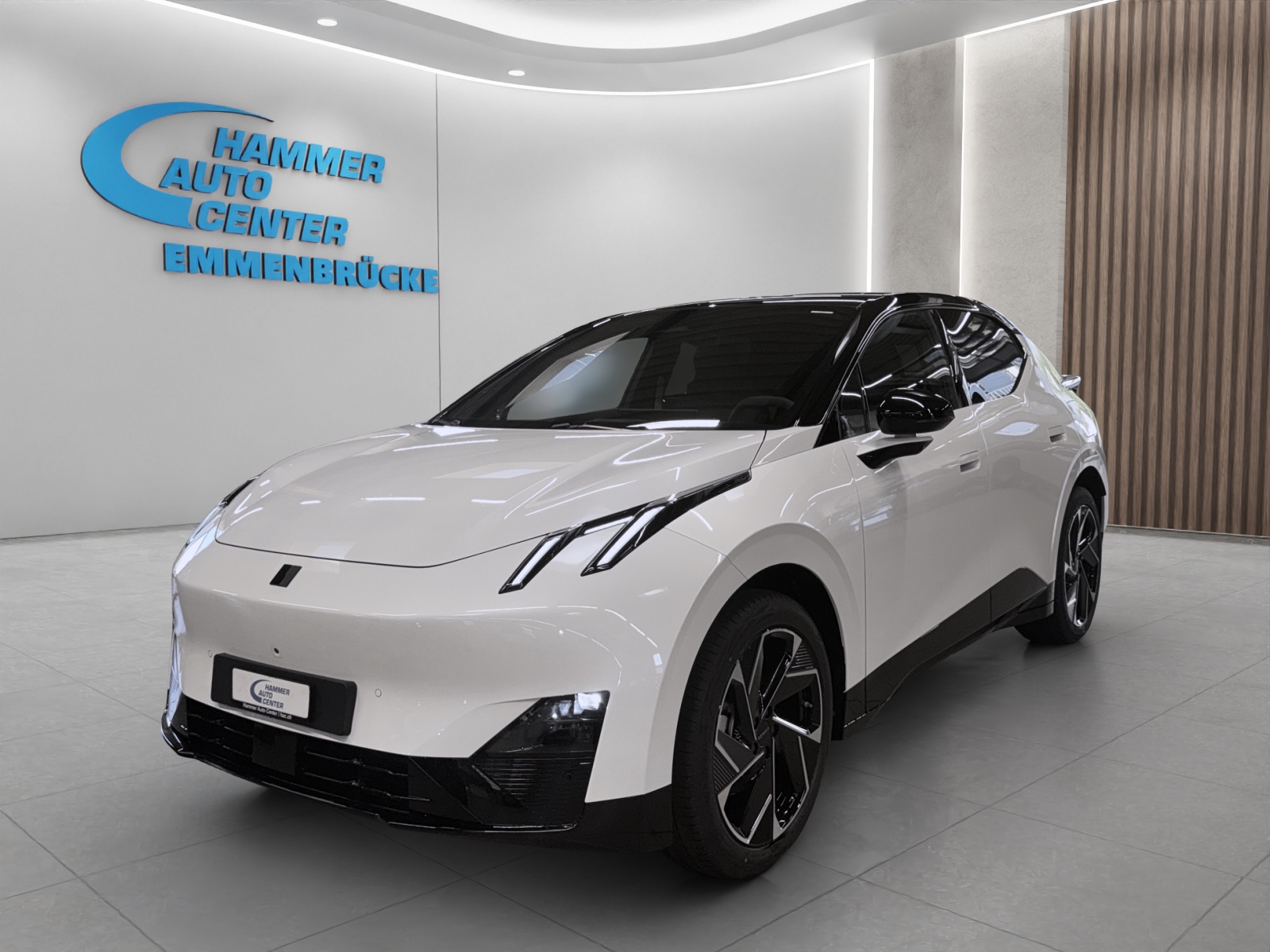 LYNK & CO 02 More — slika 1