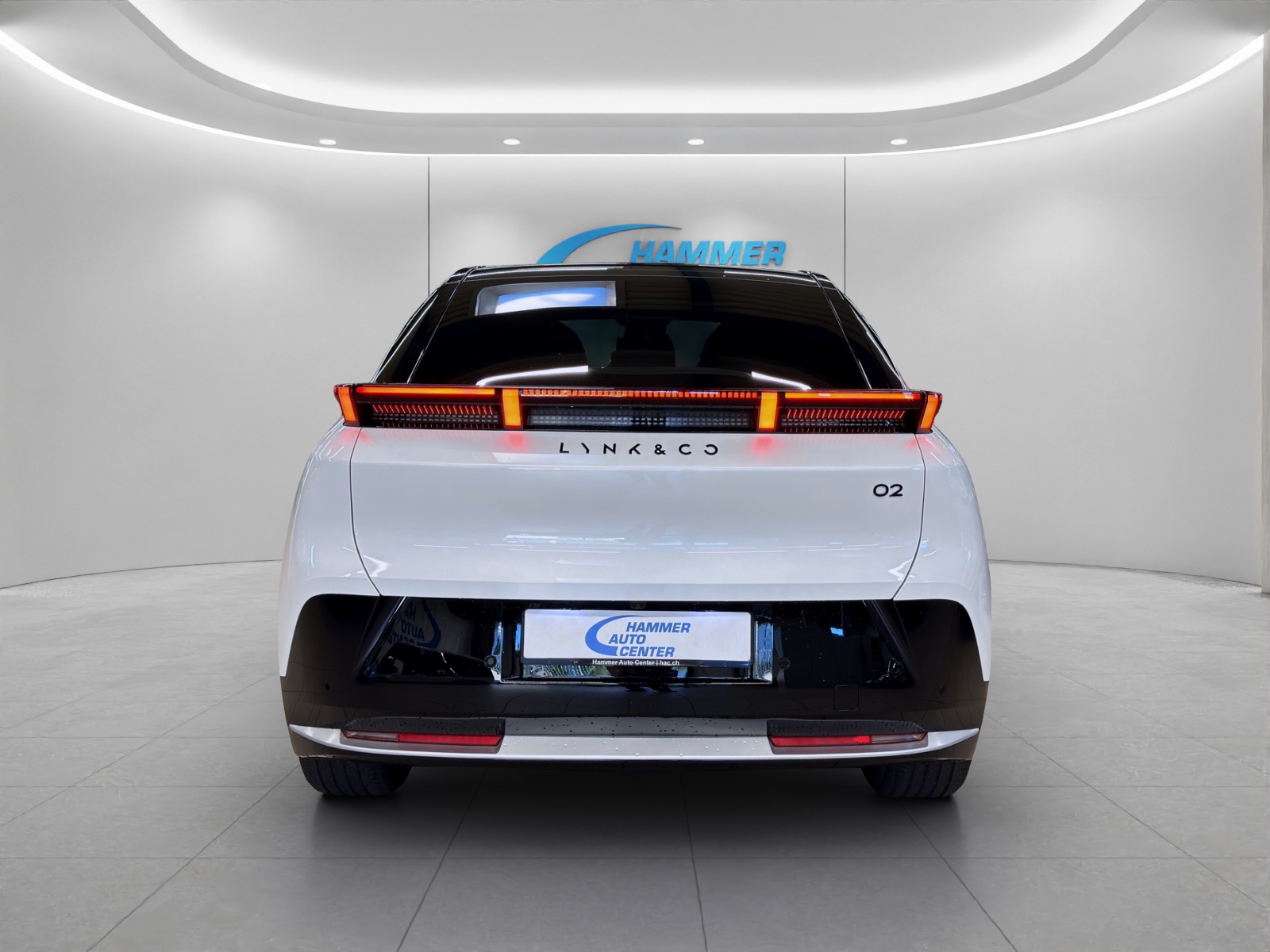 LYNK & CO 02 More-image-3