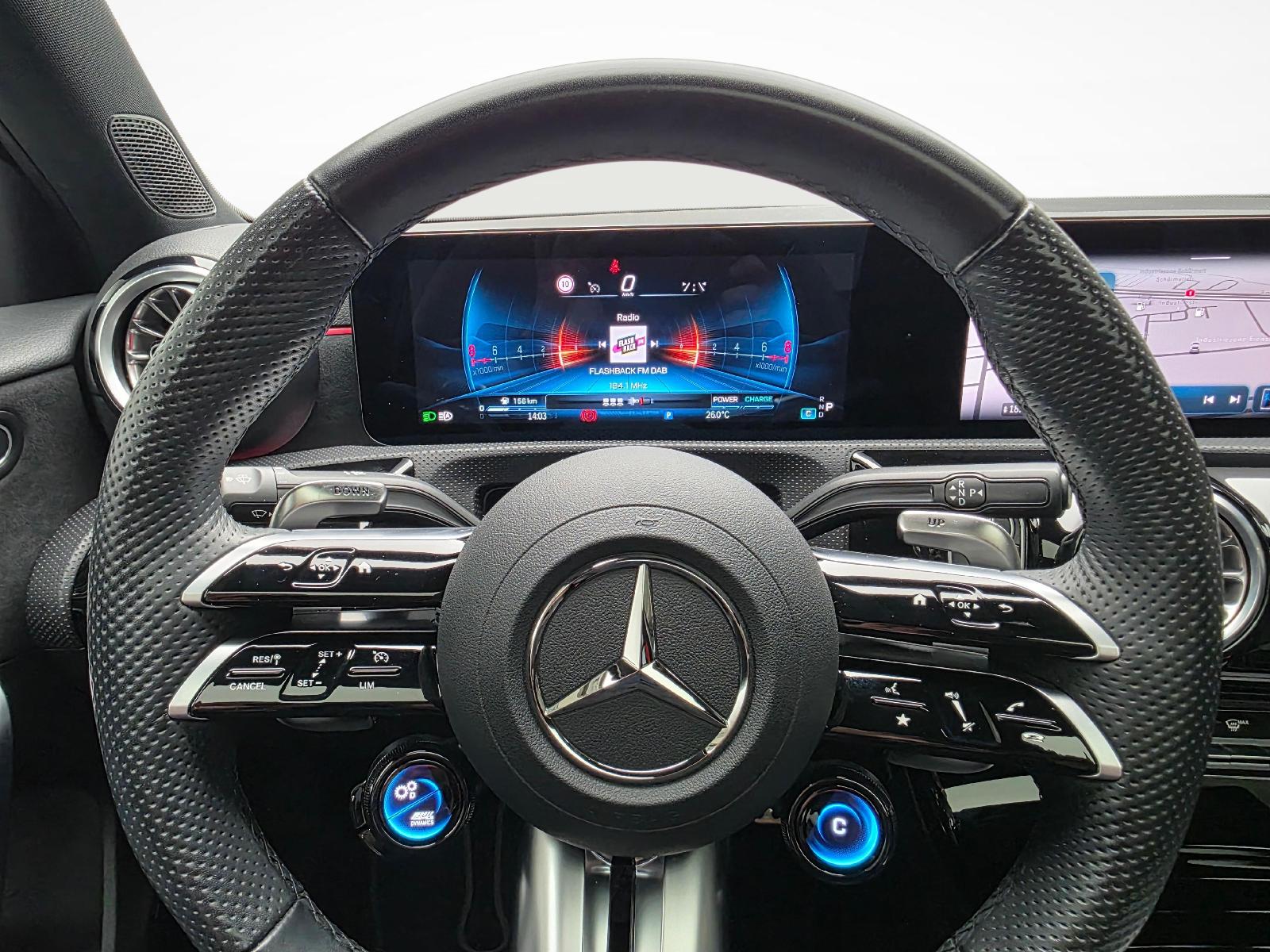 MERCEDES-BENZ A 35 AMG 4matic-image-8