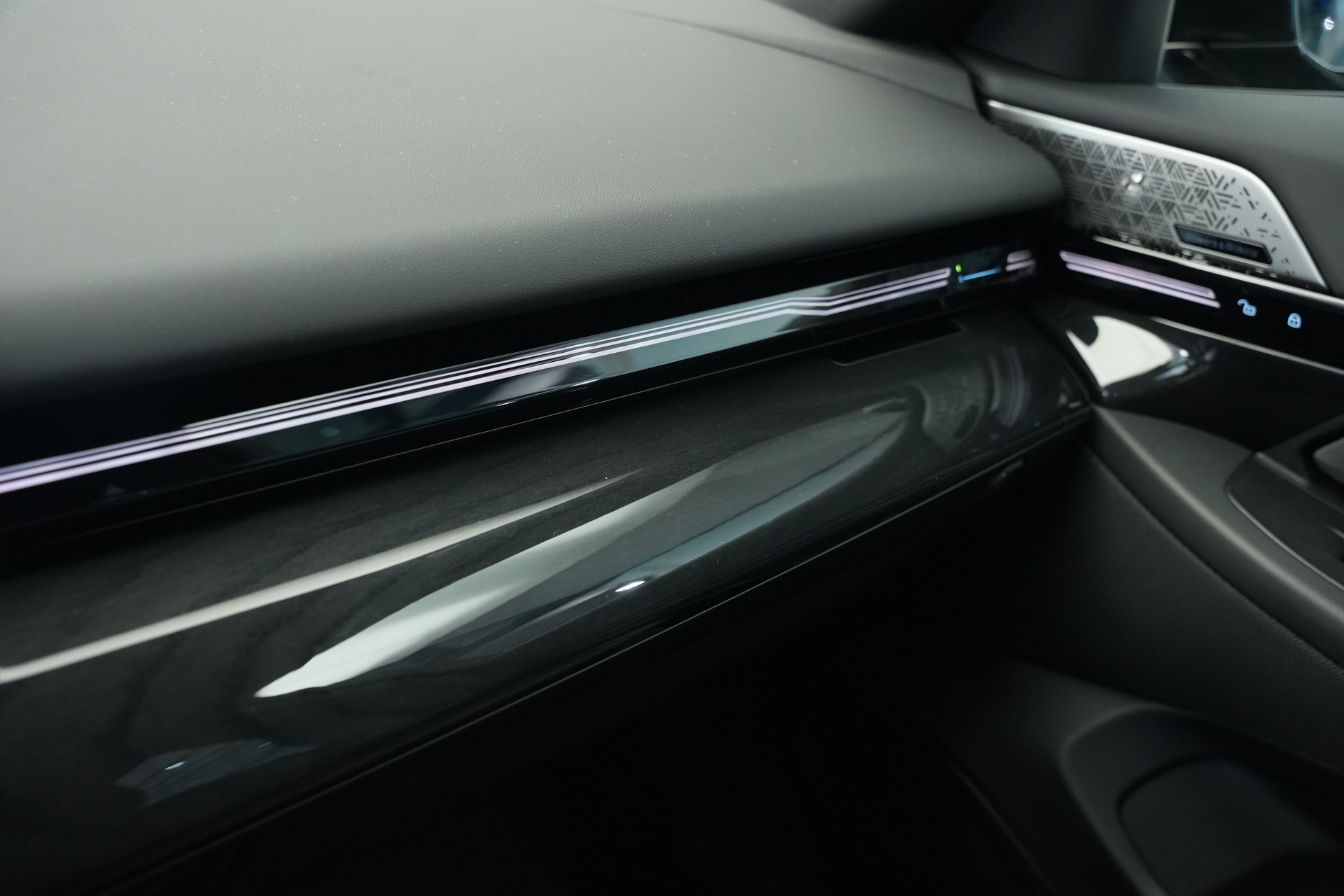 BMW 540d xDrive 48V M Sport Steptronic *HuD* *B&W*-image-29