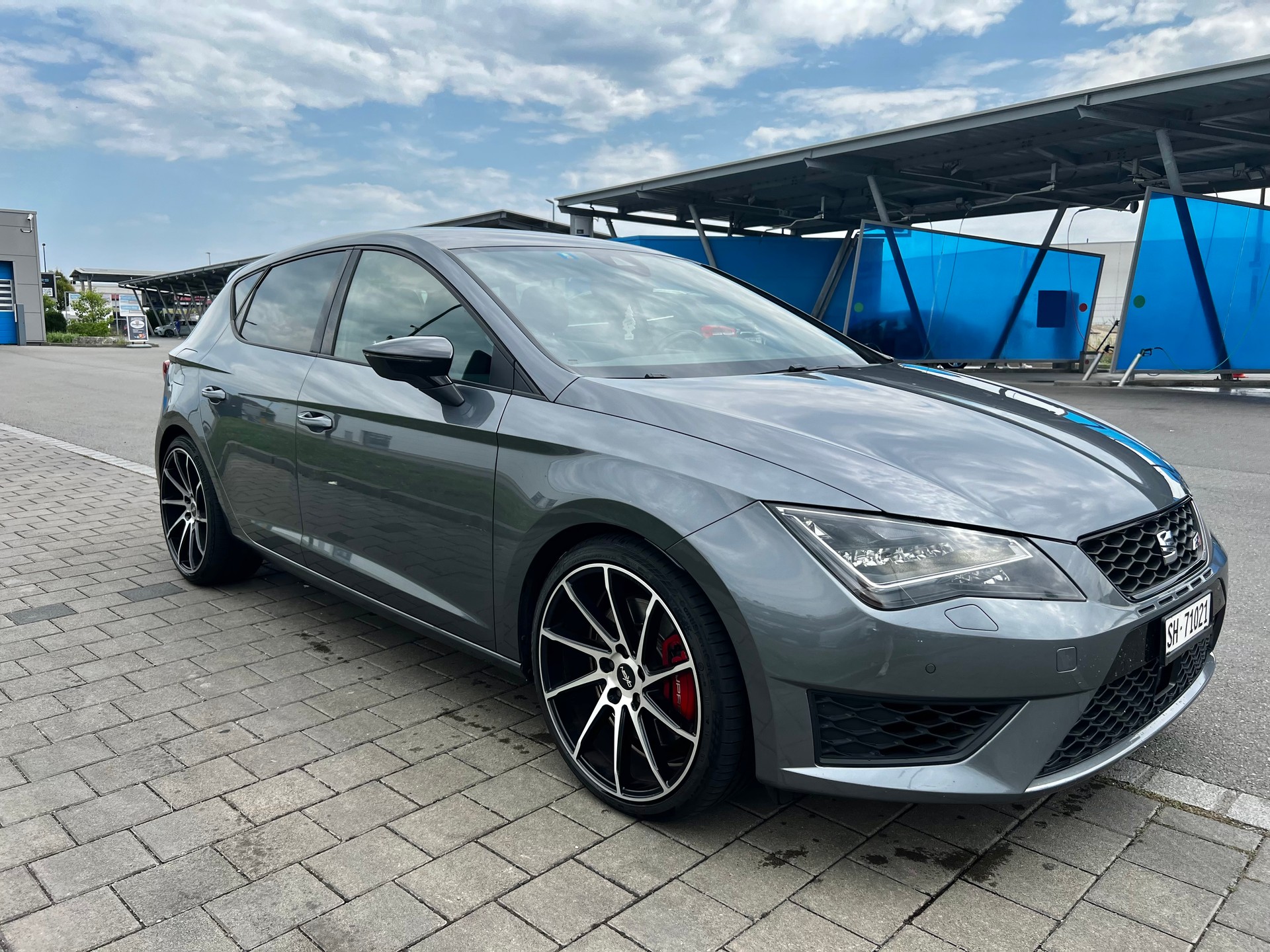 SEAT 2.0 TSI 290 Cupra DSG-image-2