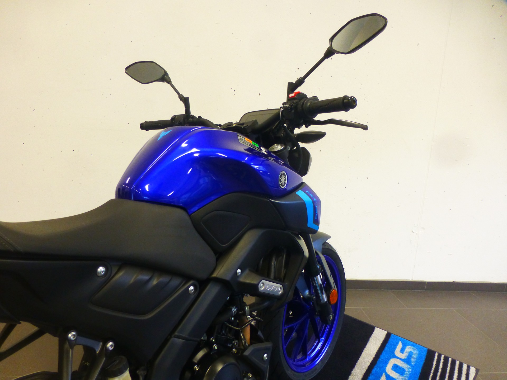 YAMAHA MT-125 ABS-image-8