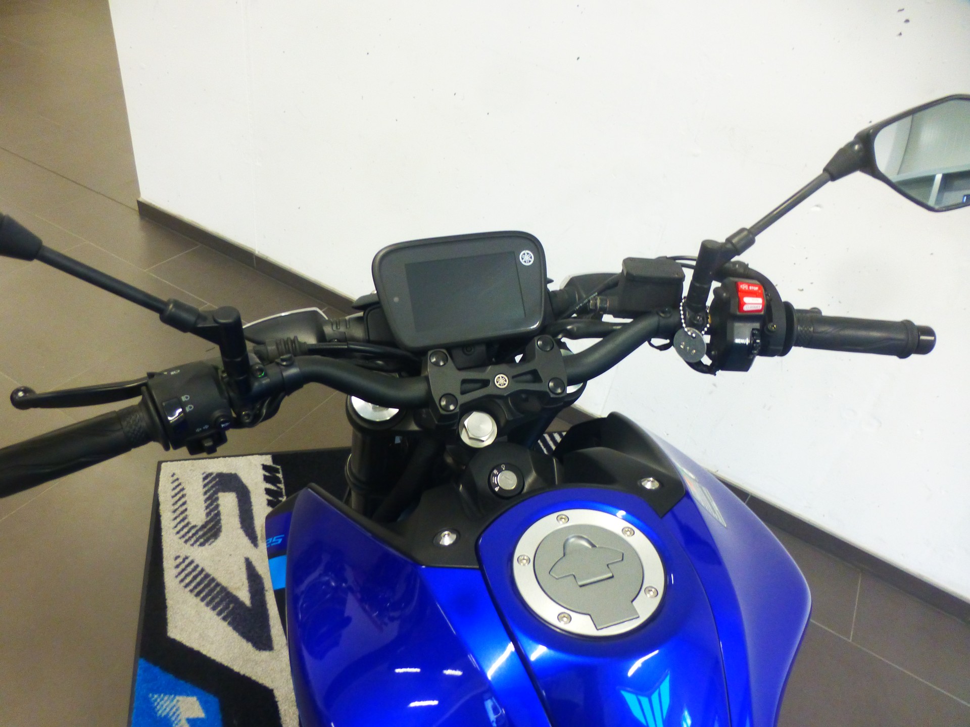 YAMAHA MT-125 ABS-image-10
