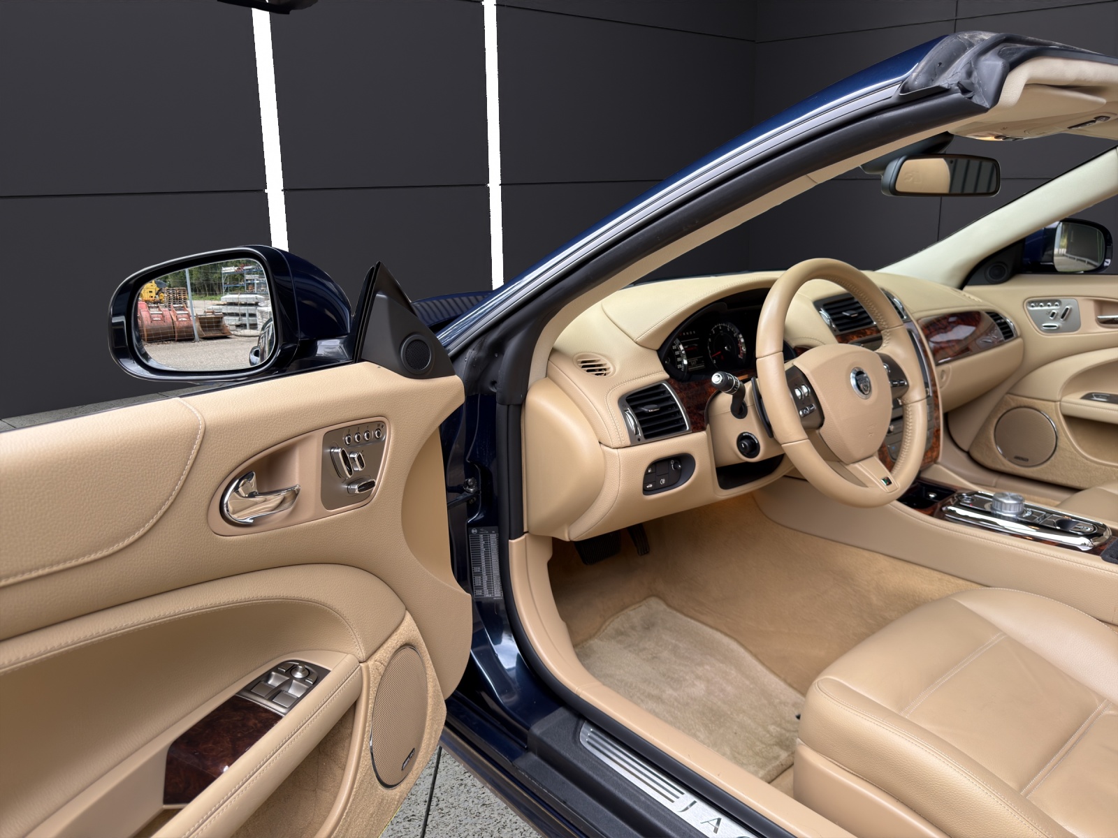 JAGUAR XKR 5.0 V8 SC Automatic-image-8