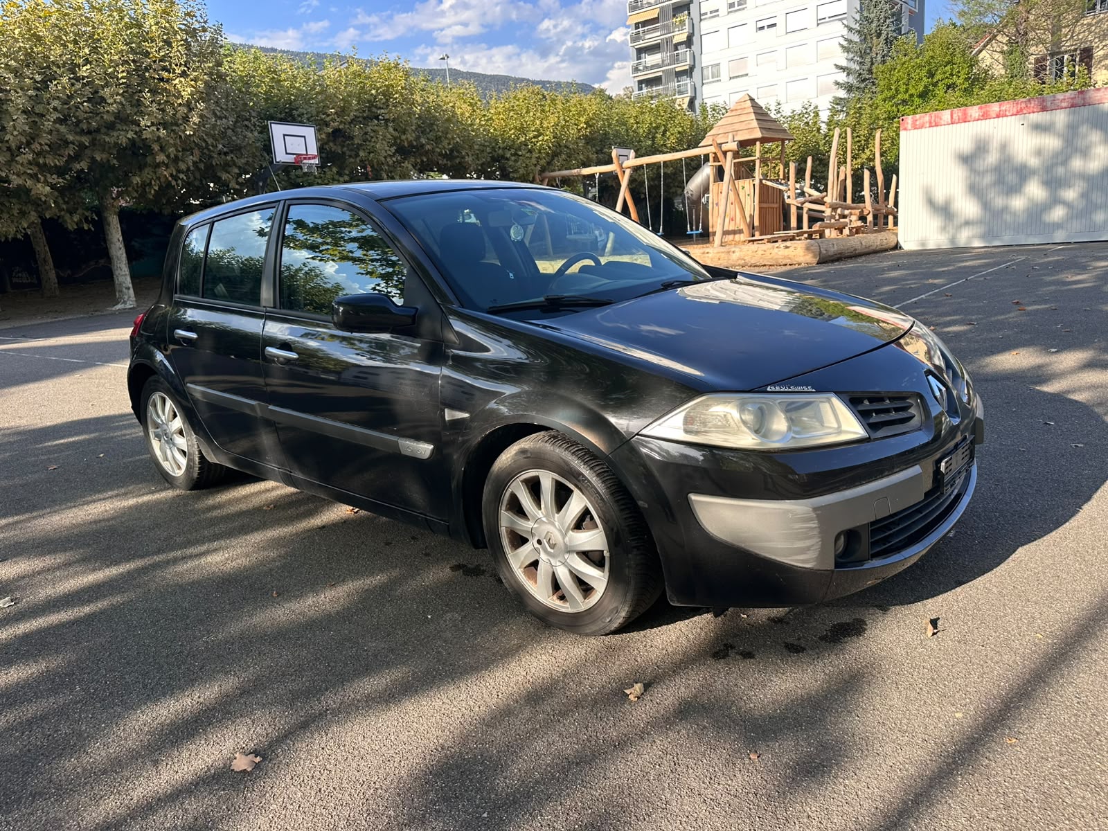 RENAULT Mégane 1.6 16V Dynamique-image-2