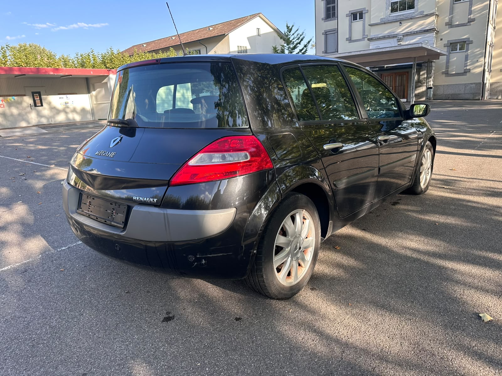 RENAULT Mégane 1.6 16V Dynamique-image-5