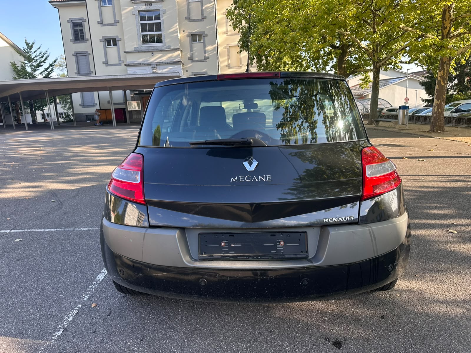 RENAULT Mégane 1.6 16V Dynamique-image-6