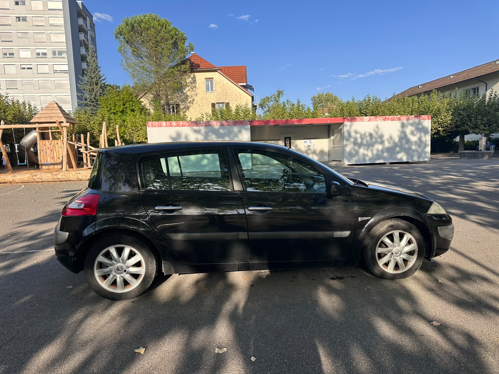 RENAULT Mégane 1.6 16V Dynamique-image-3