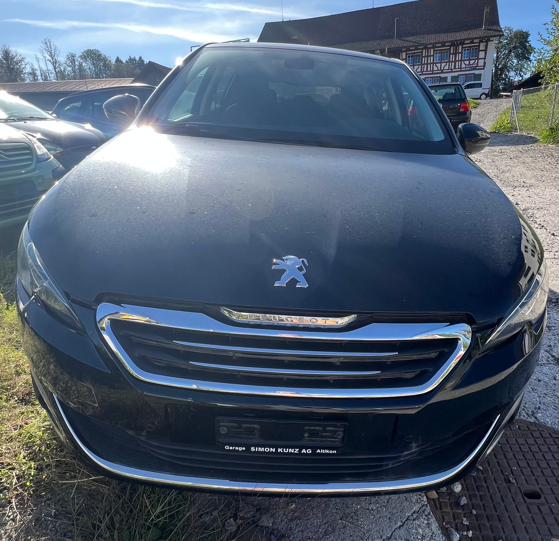 PEUGEOT 308 1.2 THP Style Automatic-image-0